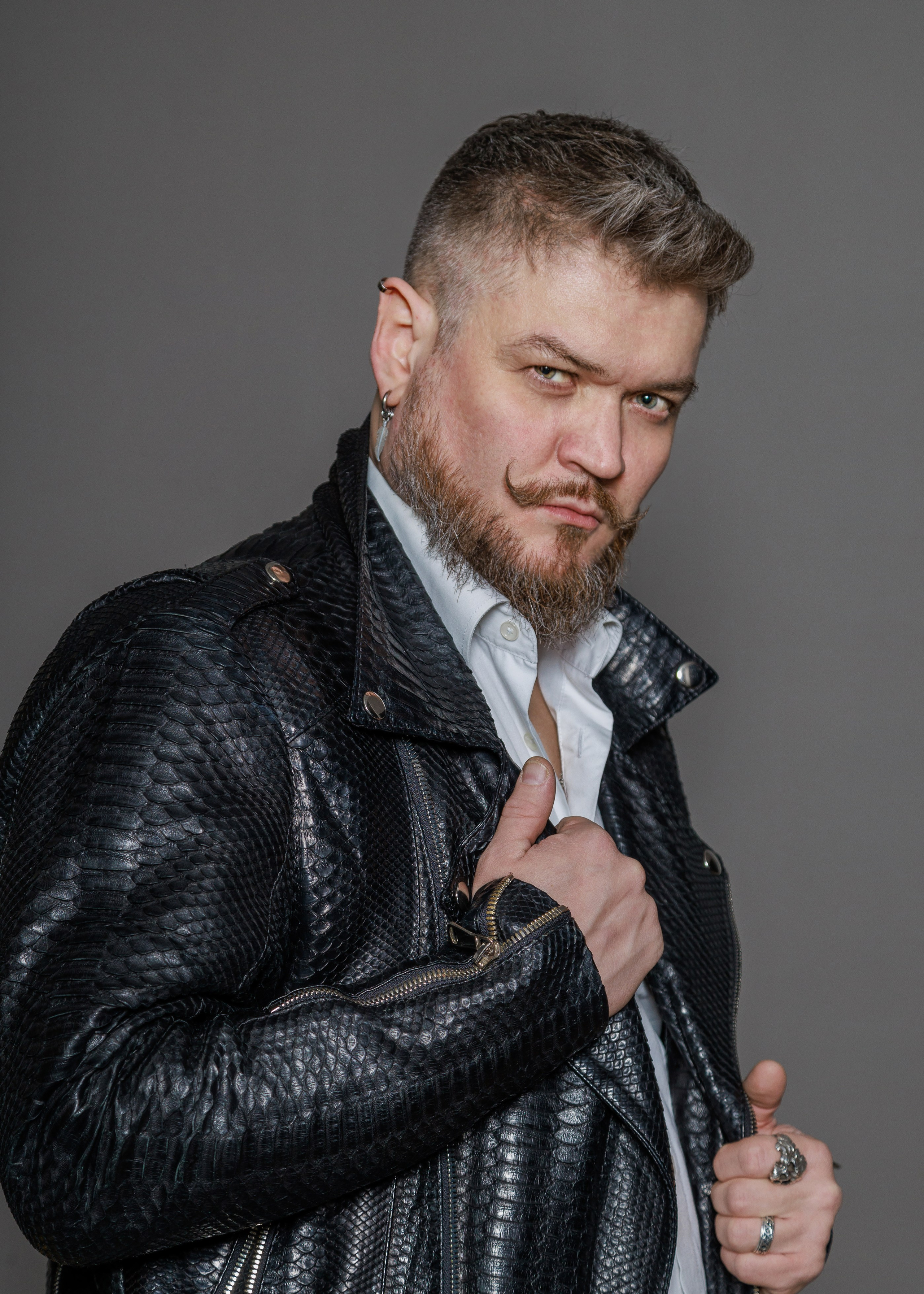 МУЖСКИЕ ПОРТРЕТЫ. Творческие фотосессии в Москве