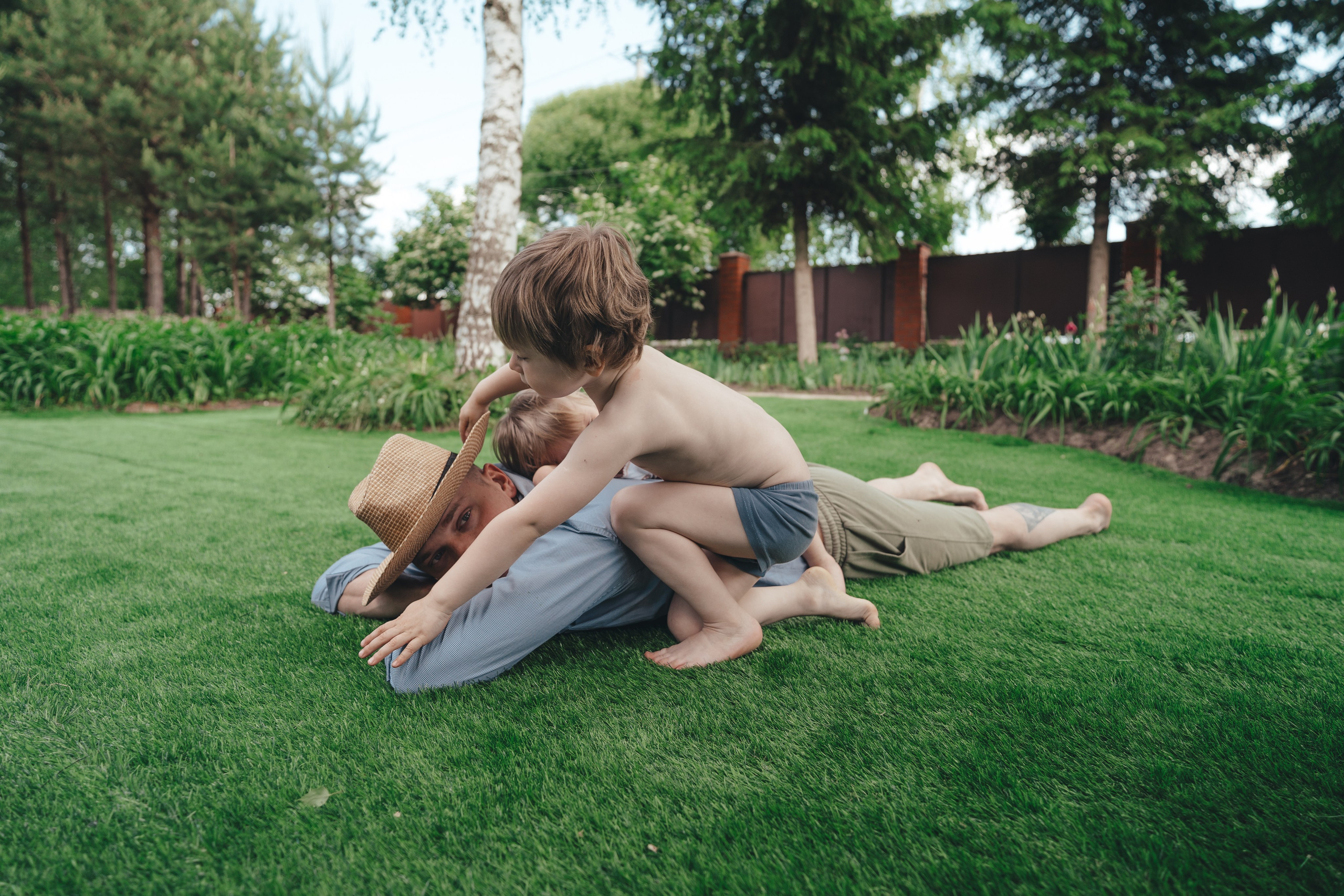 СЫН ВИДИТ В ОТЦЕ ГЕРОЯ, ДОЧЬ — РЫЦАРЯ. Семейный и детский фотограф Анна Бренч