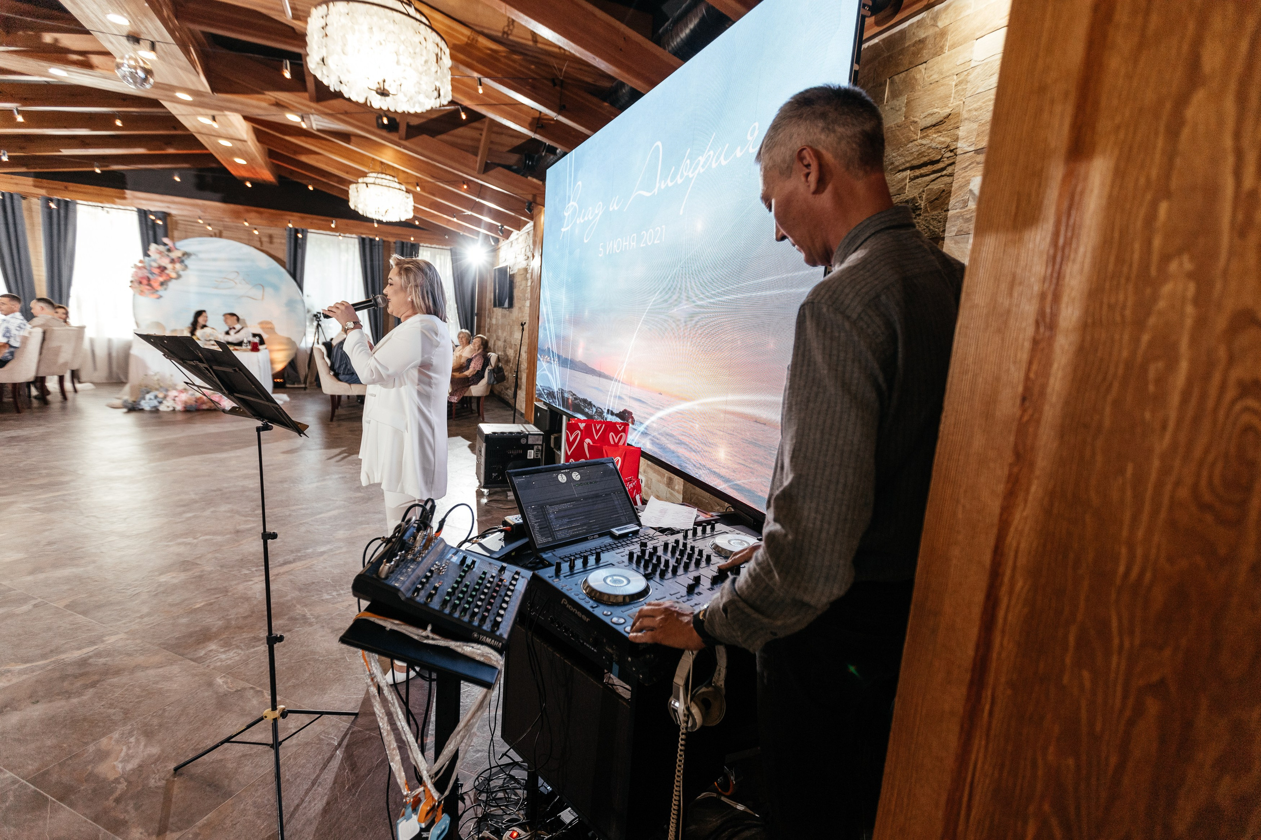 Свадебный фотограф Уфа — Руслан ГабдлисламовЖивые эмоции, красивые кадры, воспоминания на всю жизнь.Работаю по всей Республике Башкортоста. Свадебный фотограф Уфа Руслан Габдлисламов