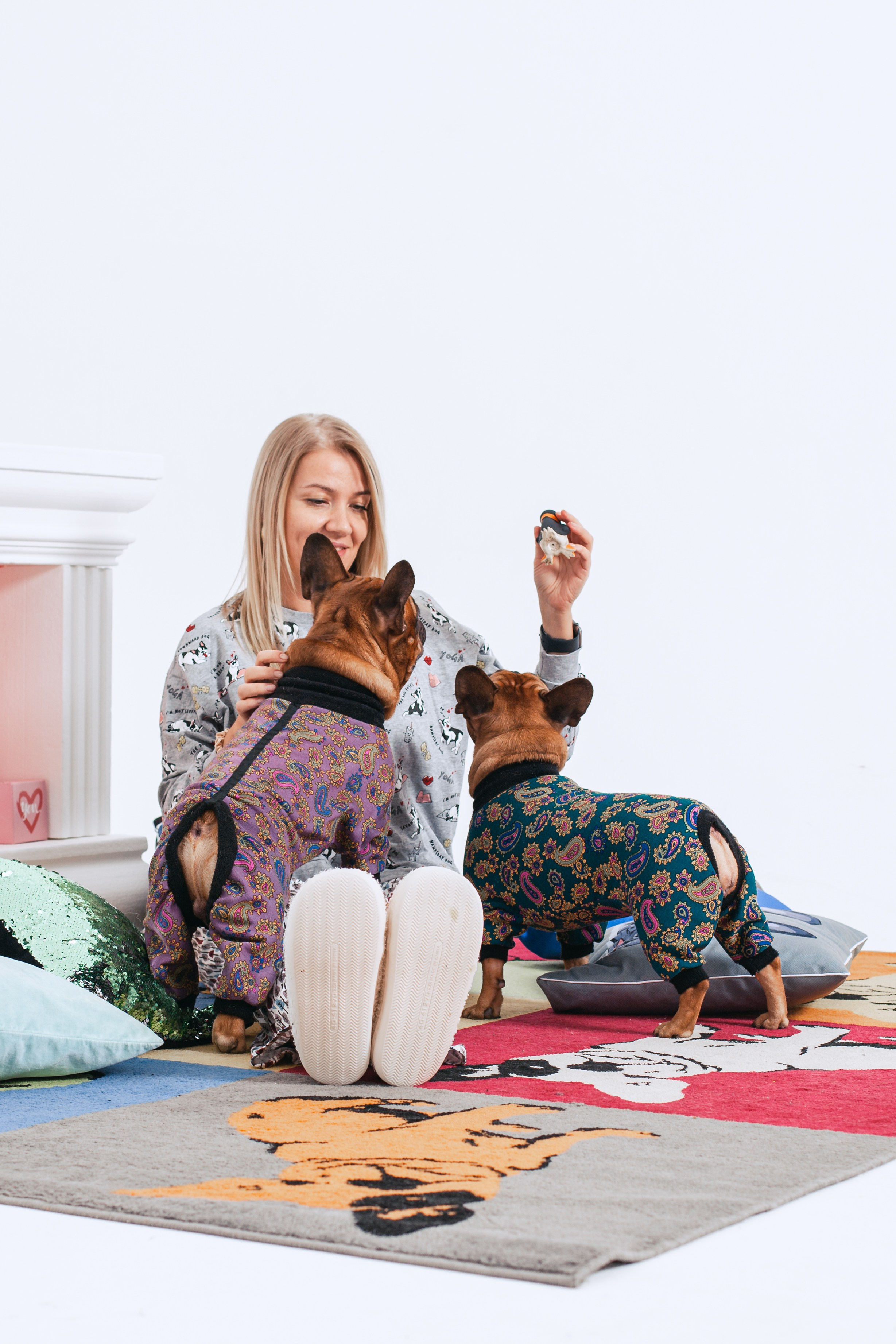 Пижамная вечеринка французских бульдогов и их хозяев. Фотограф-анималист Татьяна Степанова