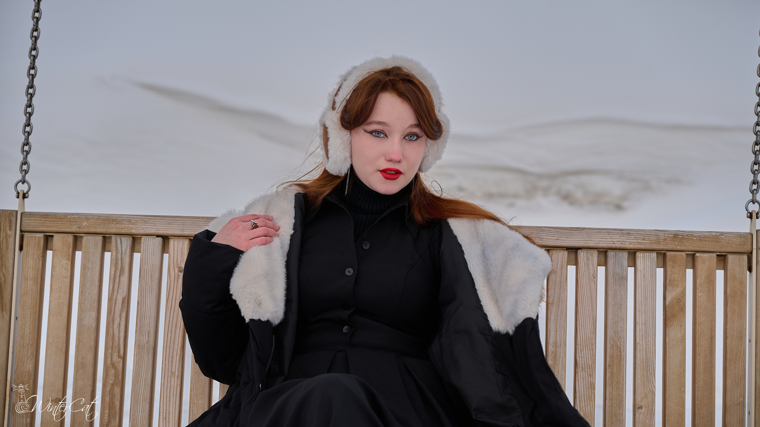 Алёна на Маяке. Портретный и репортажный фотограф в Магадане Андрей Нефедов WinterCatPhoto