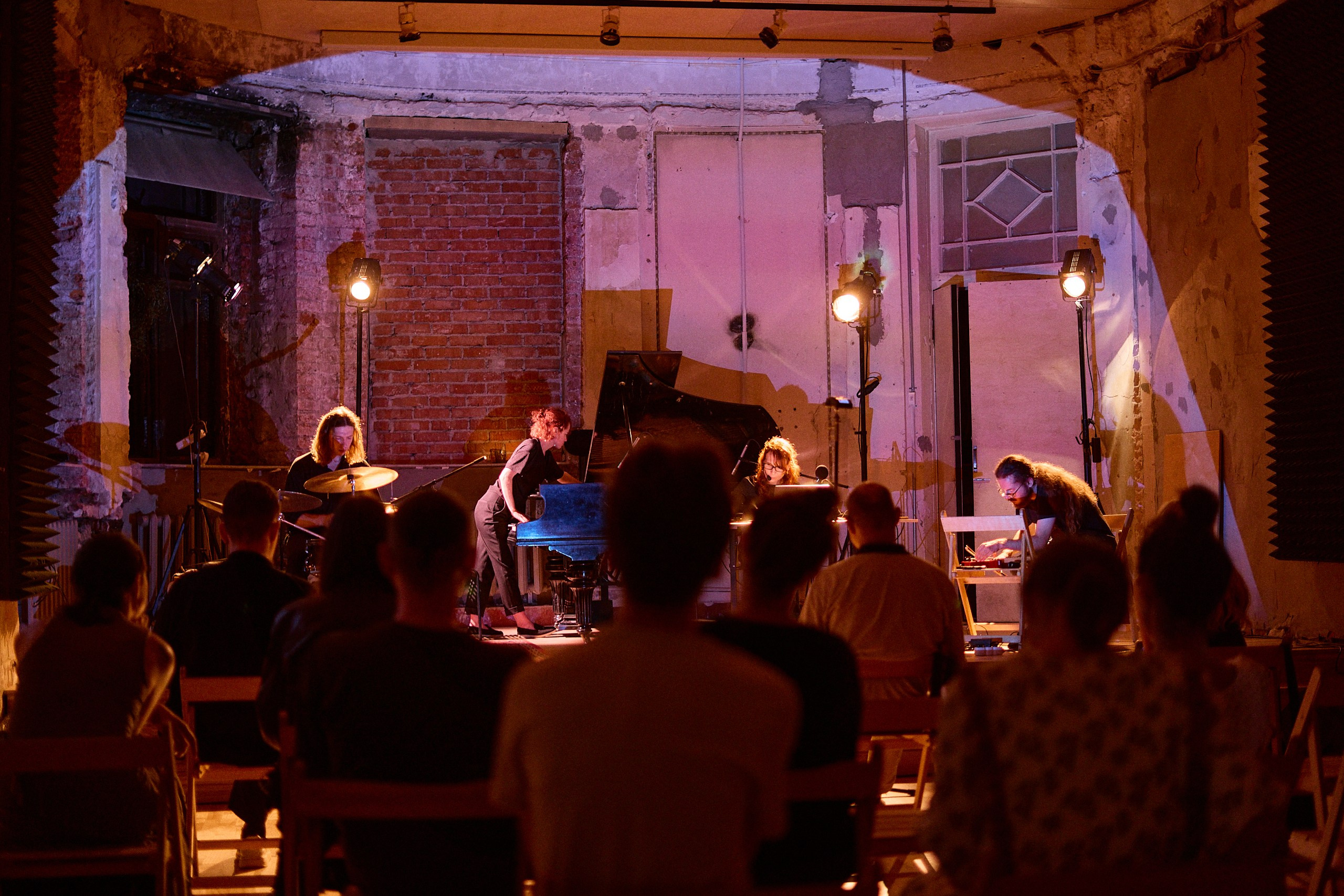 Импровдом, лекция-концерт. Иван Кобяков