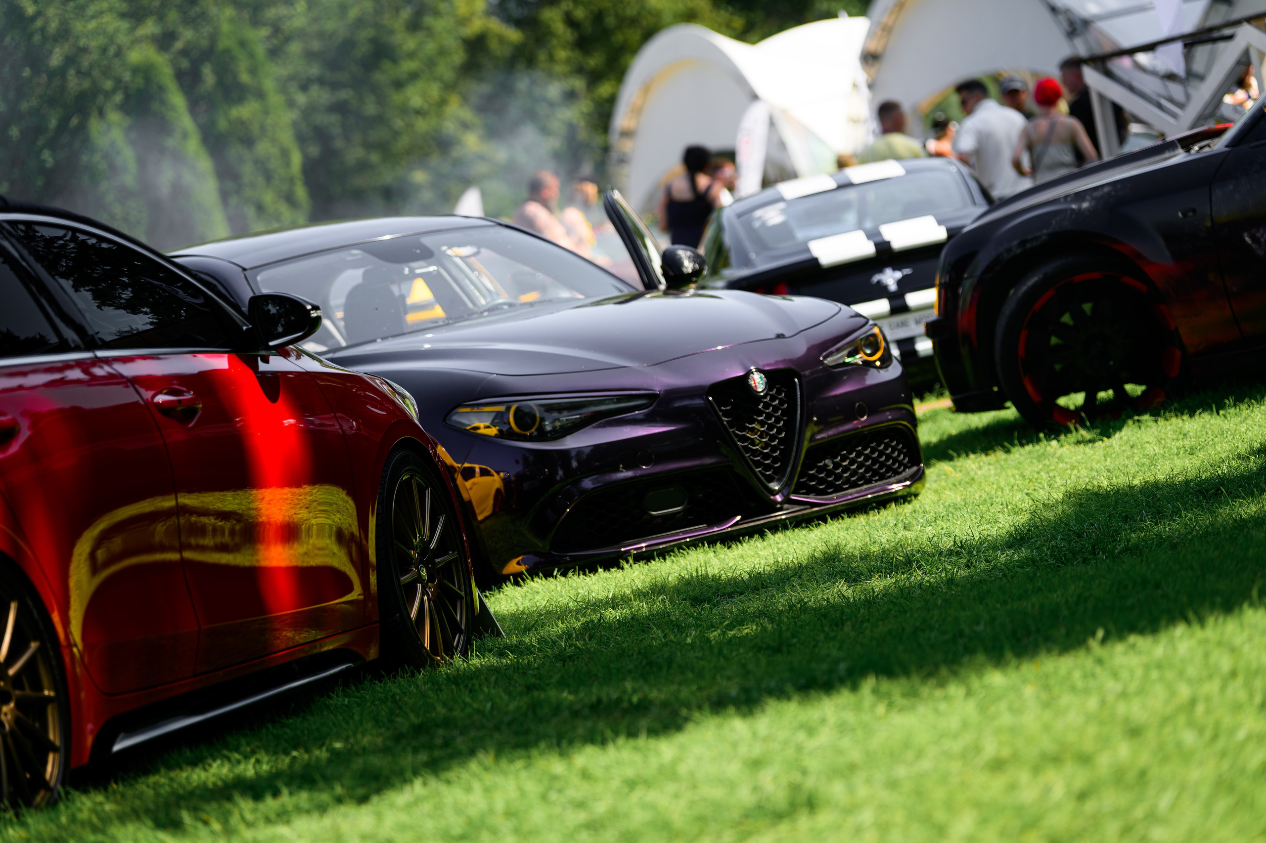 Tuning Open Fest 2025. Авто и мотоспорт — фотограф Антон Медведев iCoguar