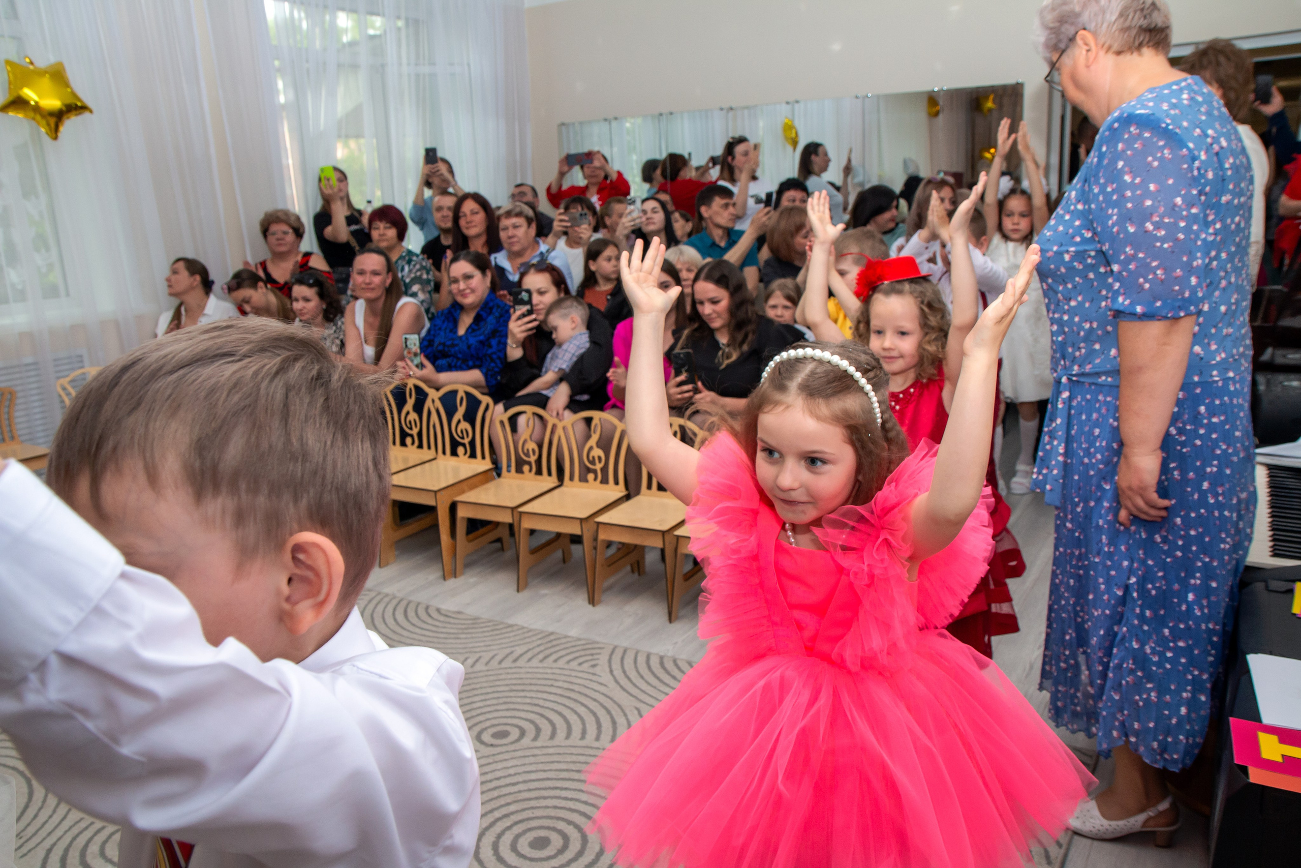 Впускной вечер в ДС «Солнышко» — 2025 г. Фотограф в Шелехове, лучшие выпускные альбомы в Шелехове