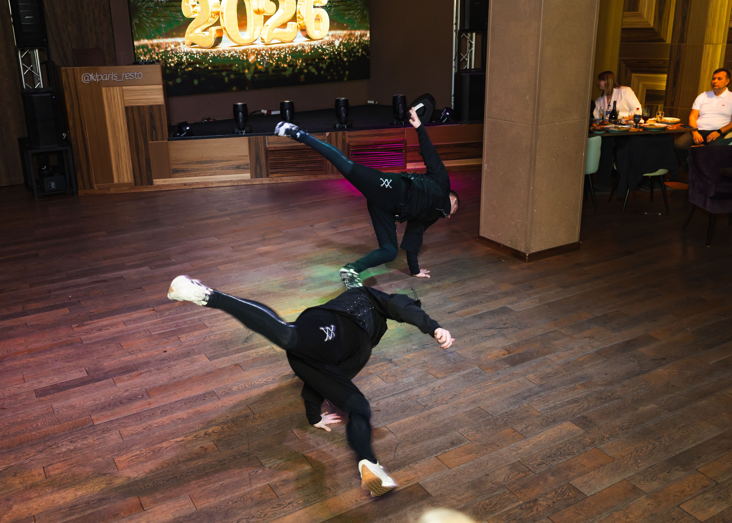 Предновогодка кипарис 2025. ФОТОГРАФ ВИНОГРАДОВА ДАРЬЯ