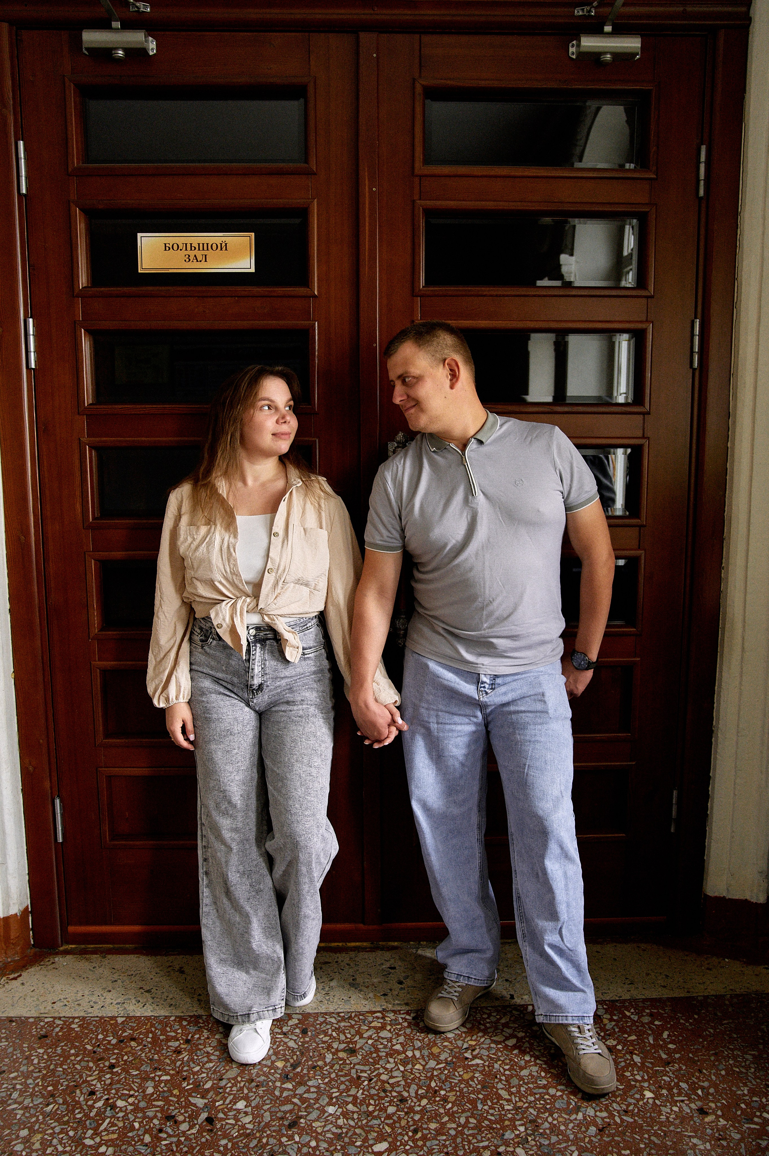 Love Story Марина и Сергей | Фотосессия в кинотеатре Октябрь, Новокузнецк