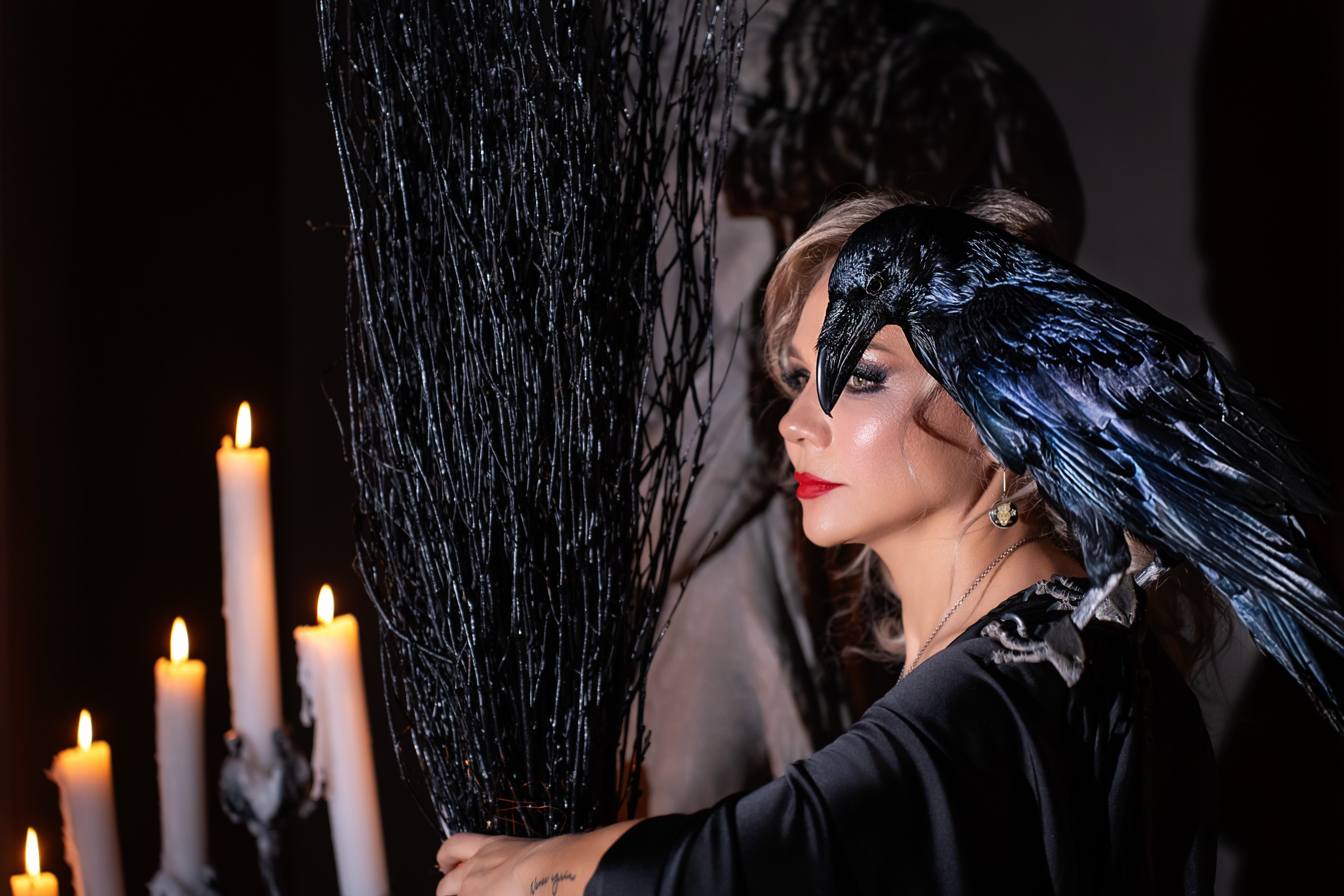 Мария и ворон