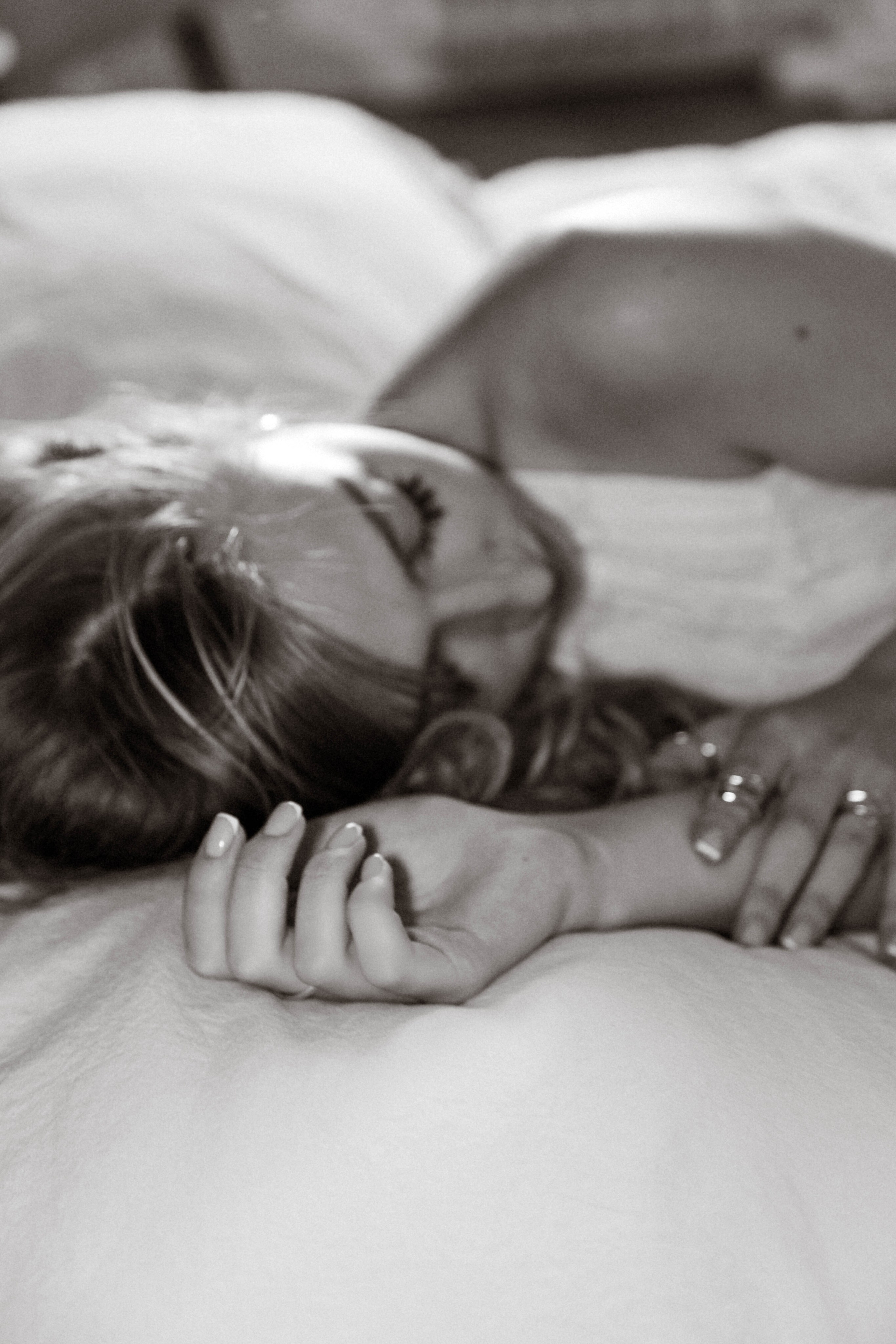 Ангелина. Съемка в квартире. Фотограф Ксения Третьякова, Санкт-Петербург