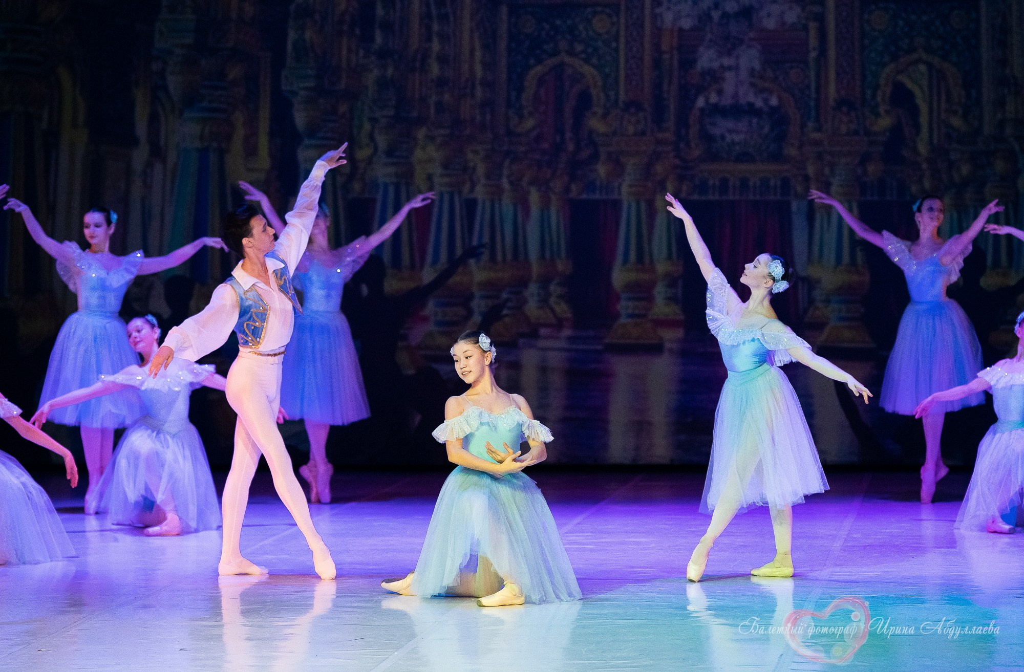 Хореографический колледж ЛЕДЯХ «Наставники»