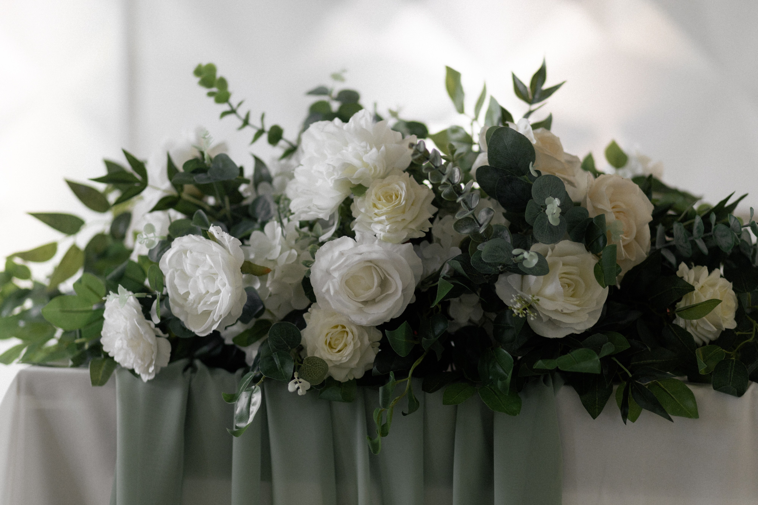 Свадебная фотосессия Анастасии и Игоря в Усадьбе Легенда. Свадебный фотограф в Минске/Беларуси Сергей Спиридонов