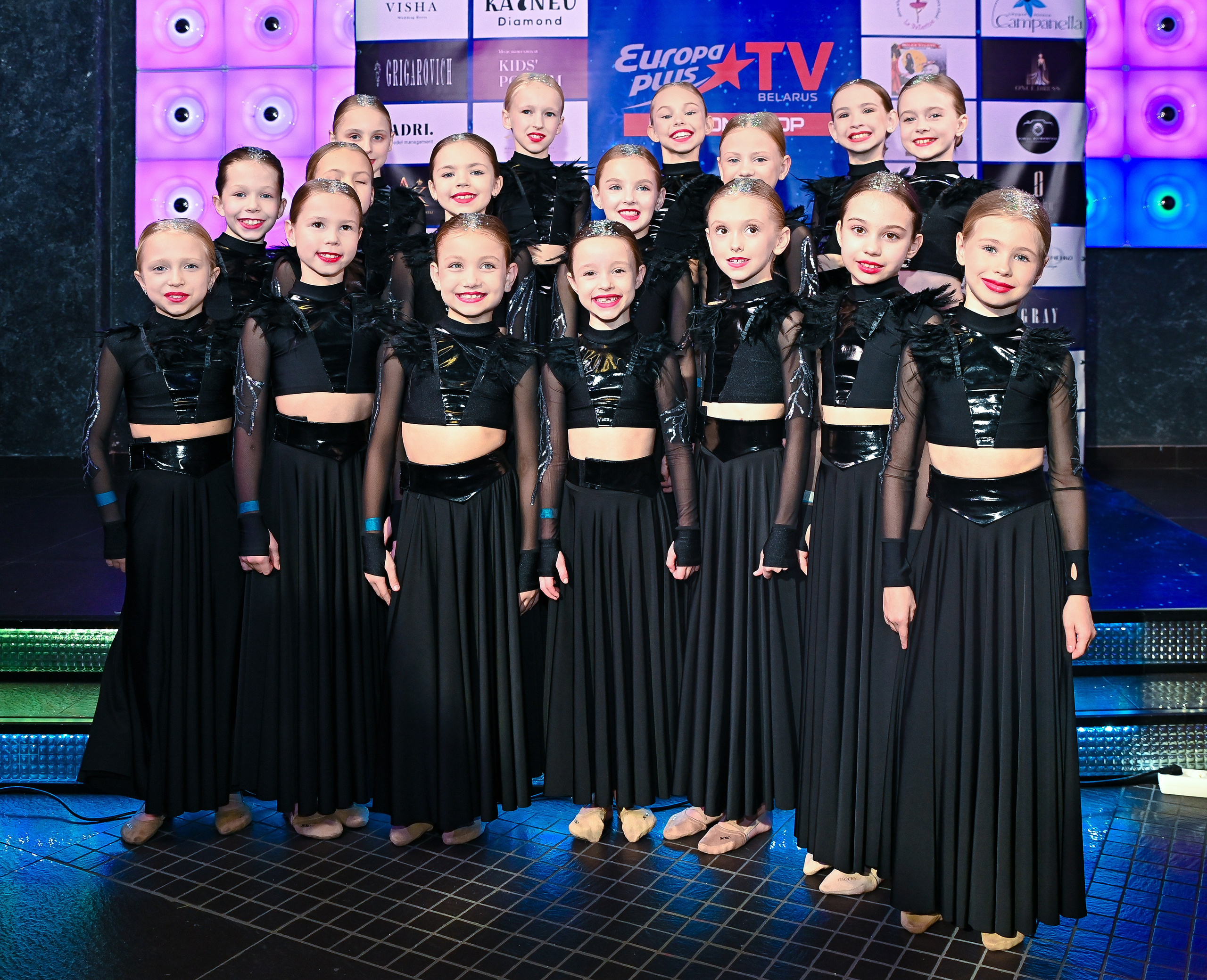 Большая новогодняя тусовка. Фотоуслуги, услуги фотографа, фотографирование важных событий