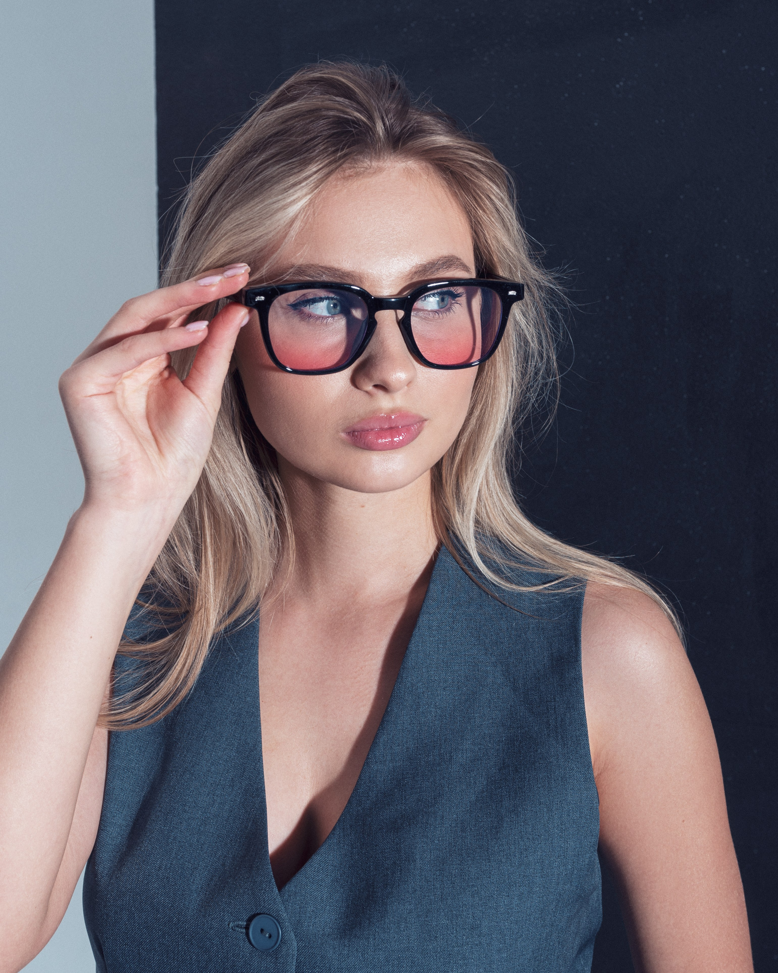 Каталожная съемка на моделях в Гуанчжоу, Китай, для модных брендов и маркетплейсов