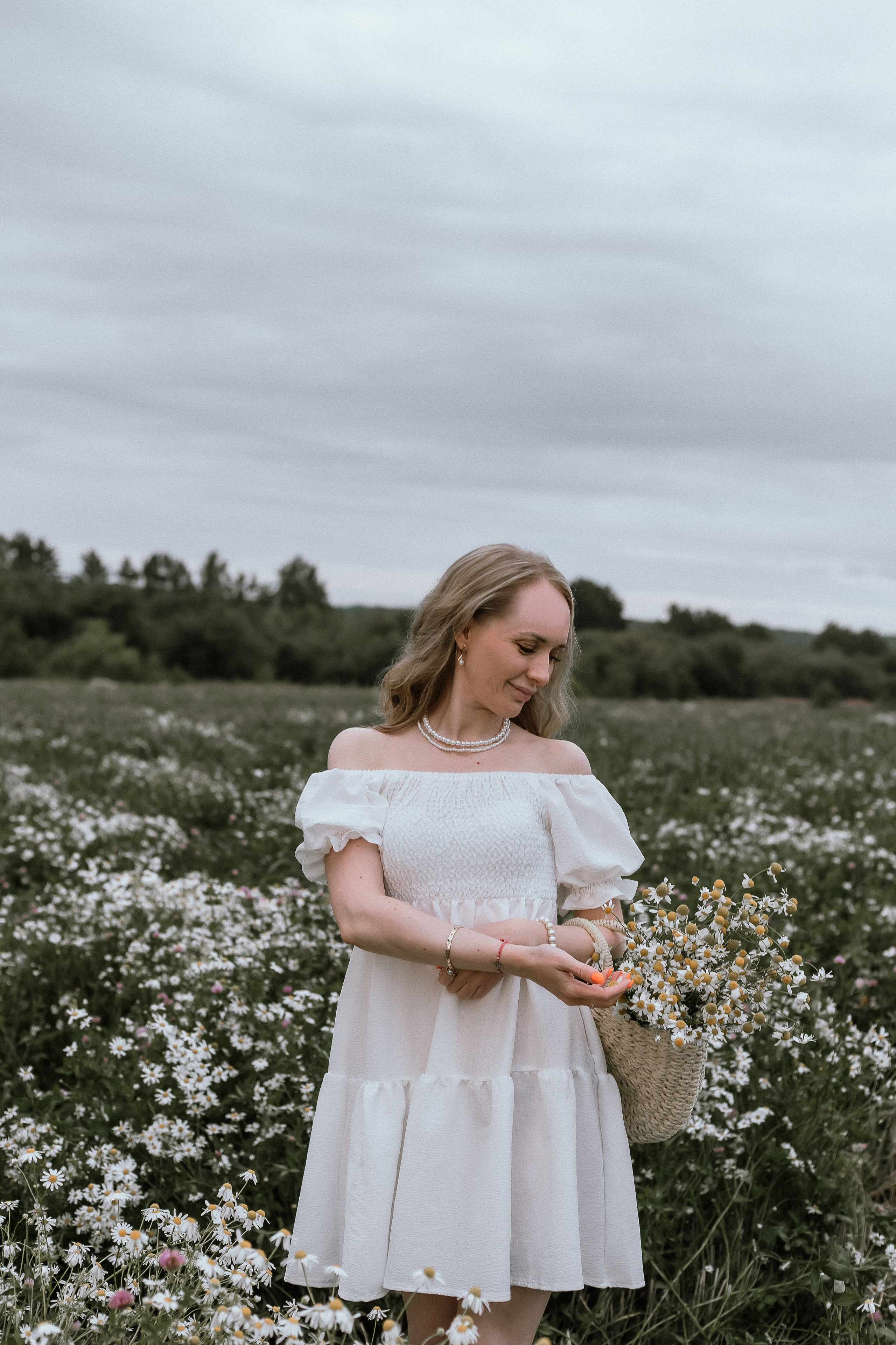 фотосессия в ромашковом поле в городе Екатеринбург, фотограф Екатеринбург, фотосессия в Екатеринбурге