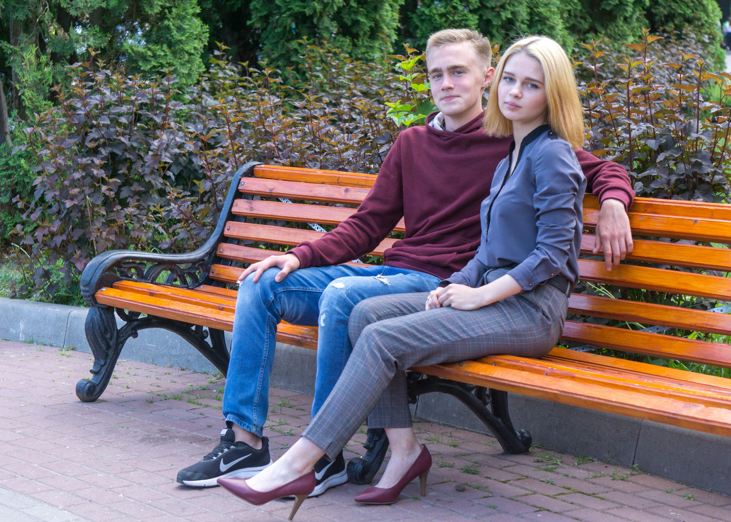 Альбом с полностью моей съемкой и вёрсткой. В настоящее время я заказываю альбомы дизайнерам. Фотограф в Туле Крупский АнДРей. Фотостудия «КАДР71» в Туле