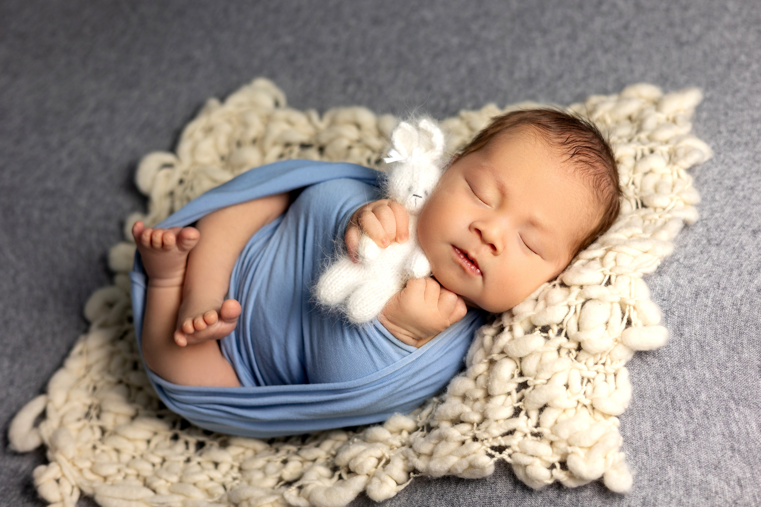 Новорождённые. Фотограф новорождённых г. Салехард