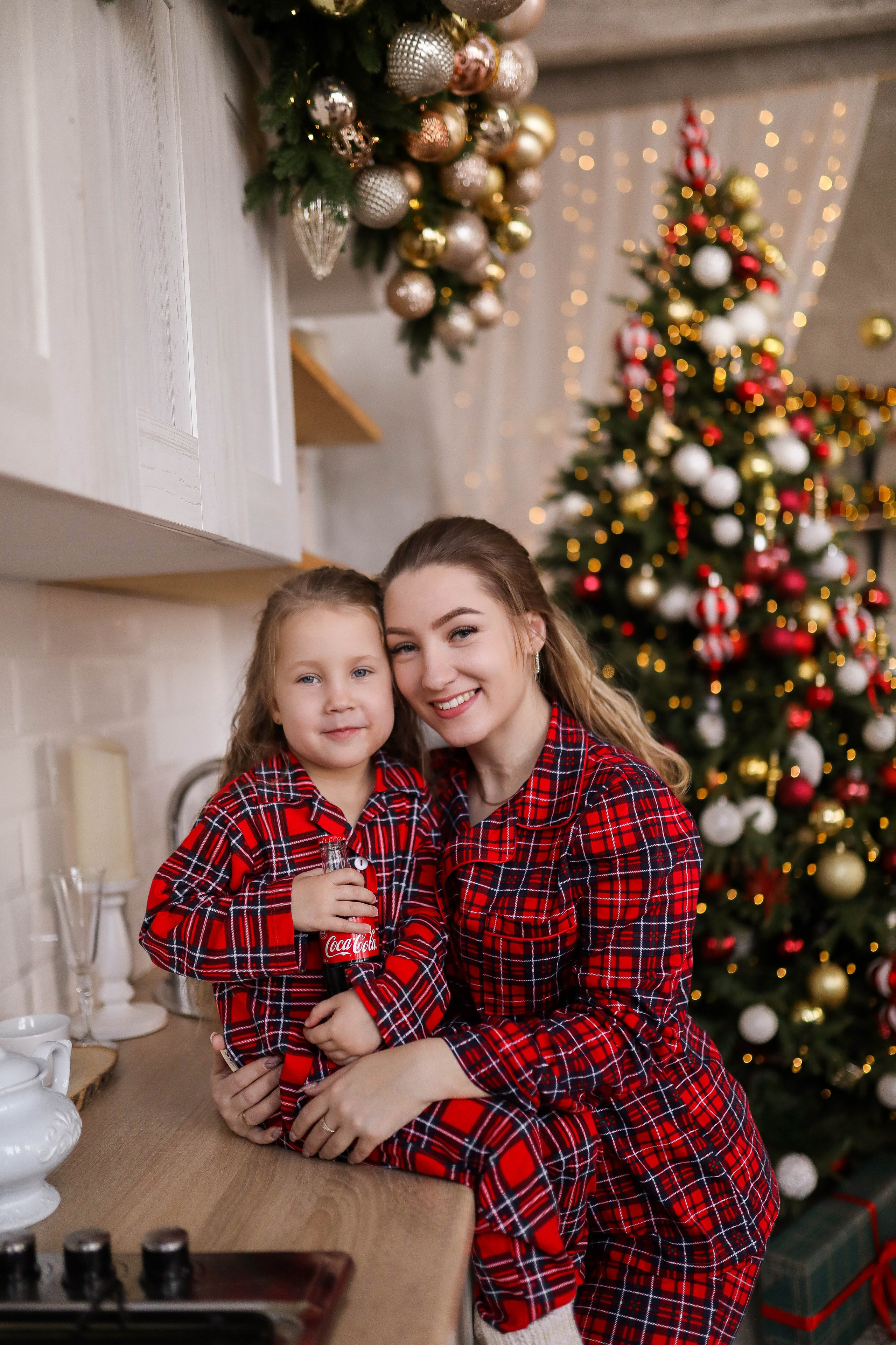 Семейная съёмка в зале вайт и Флет. ФОТОГРАФ ХАБАРОВСК АНАСТАСИЯ РАЧЕНКОВА
