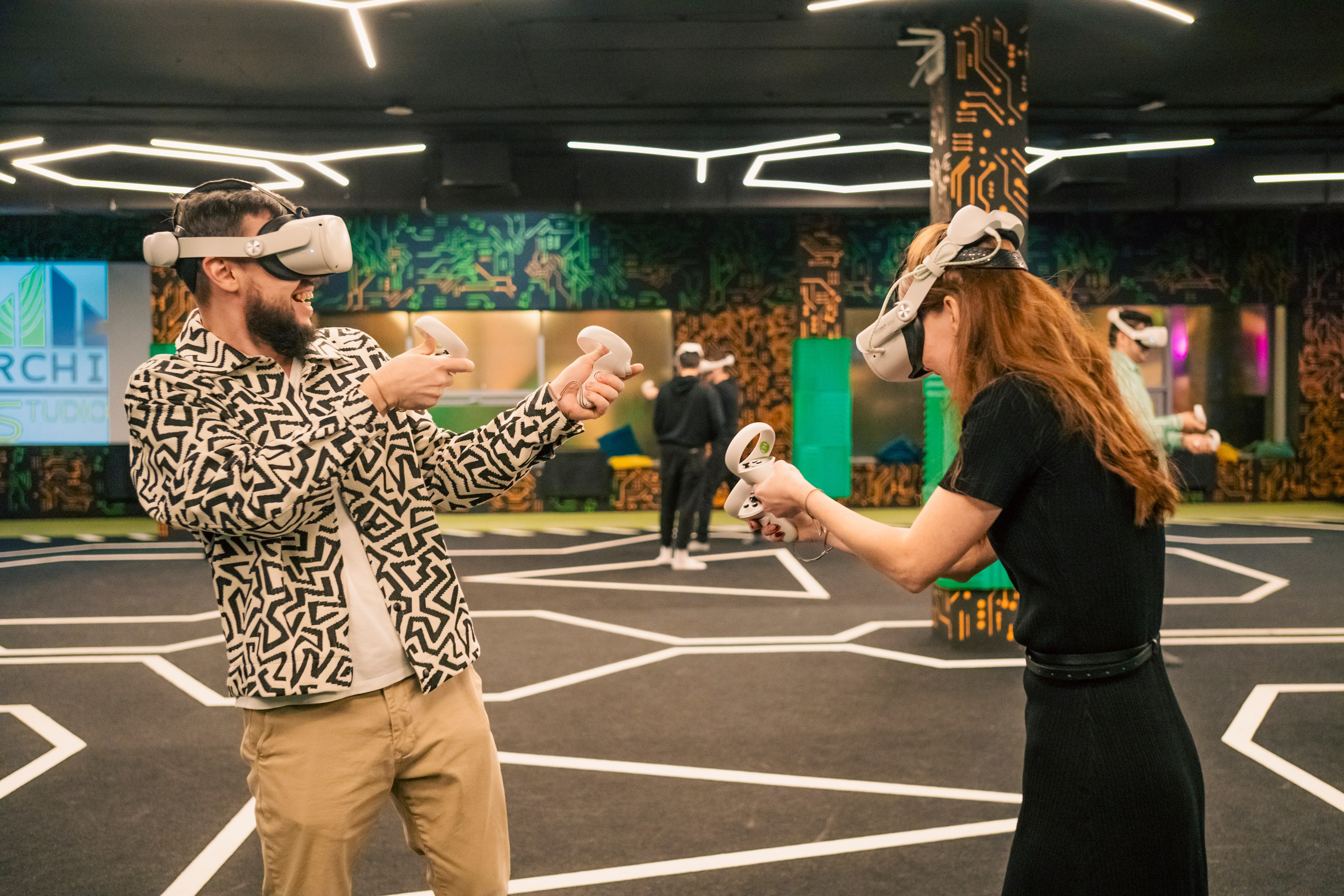 VR (November-December 2024). Felixtones