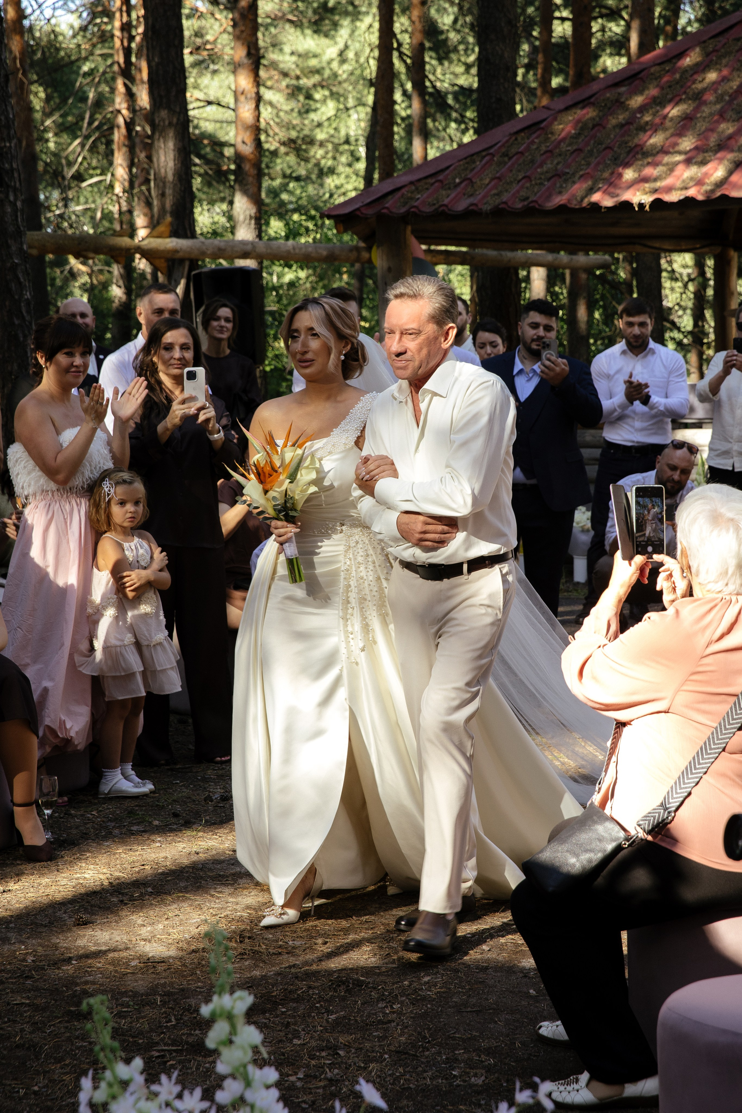 Константин и Ксения. Свадебные фотографы в г. Сургут Маркова Наталья и Замахина Елена