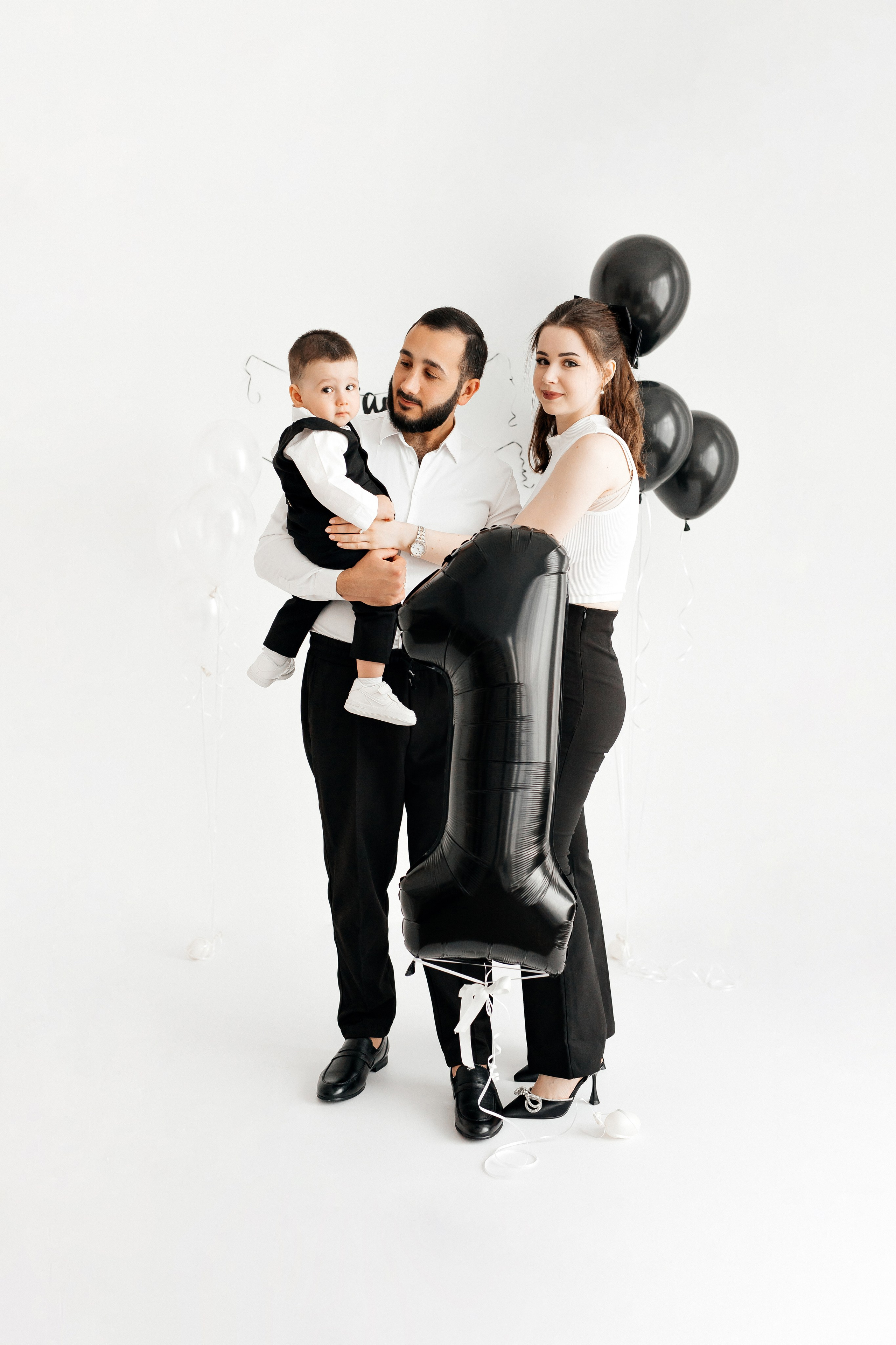 Годики мальчики. Профессиональная детская и семейная фотостудия в Краснодаре