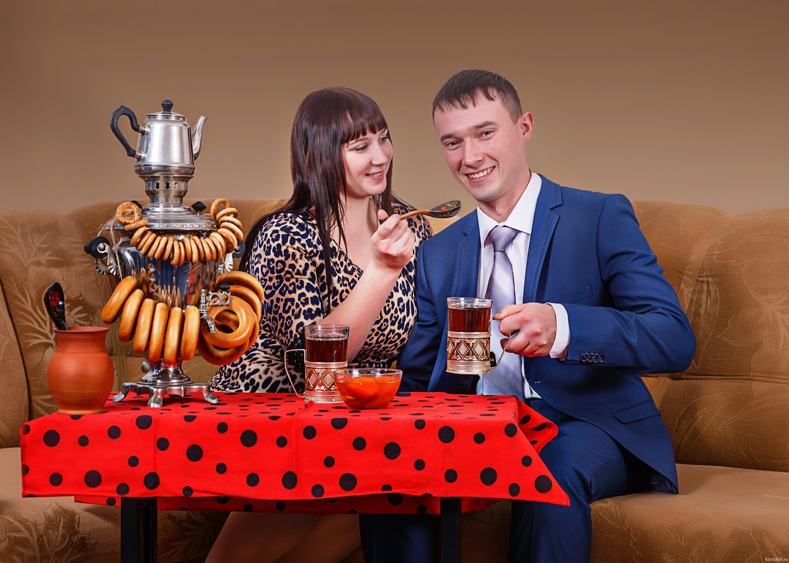 Фотосессии в студии. Фотограф для хороших людей в Юрге, Томске, Кемерово, Республике Алтай