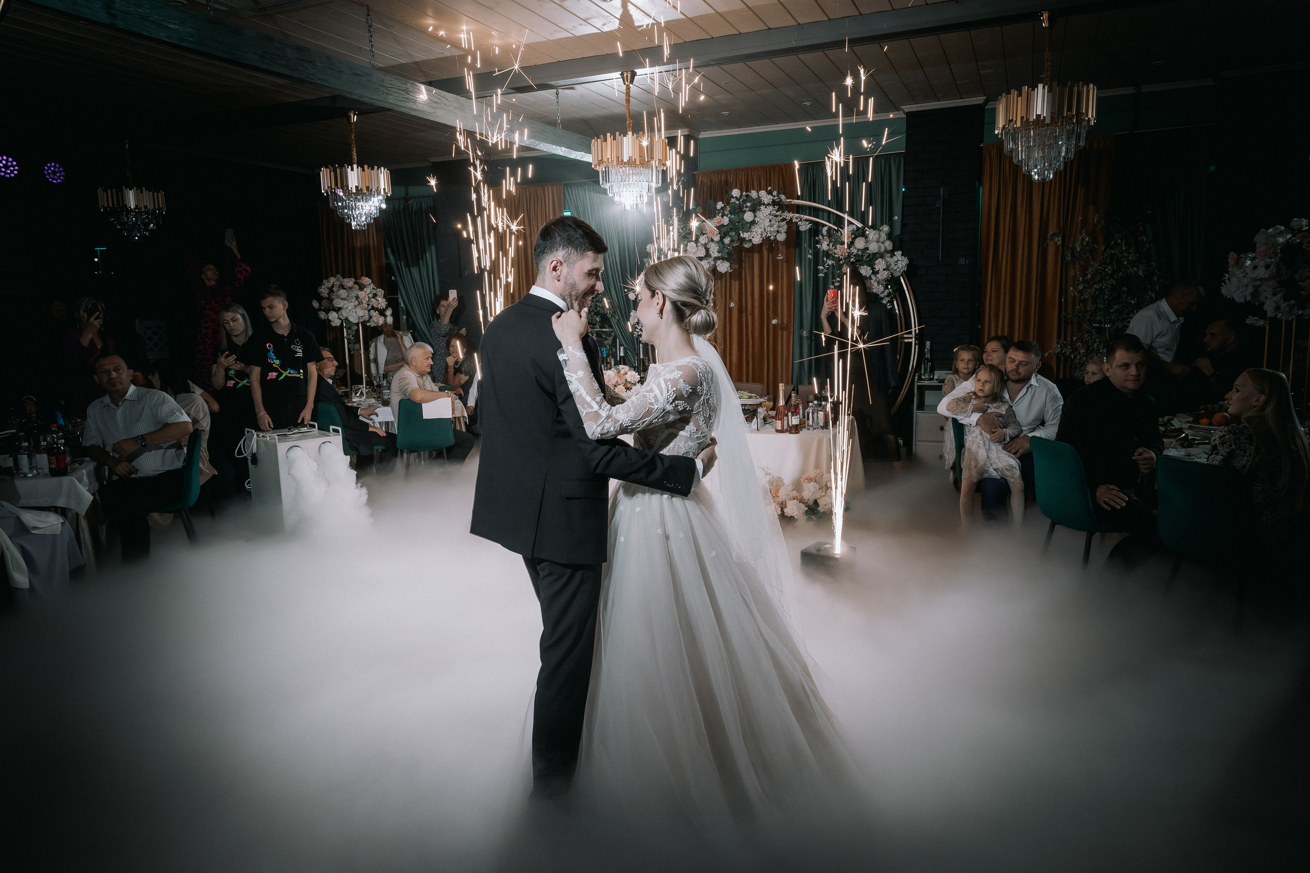 Свадебный день. Дарья и Джем. Свадебная фотография. Арина Рубах