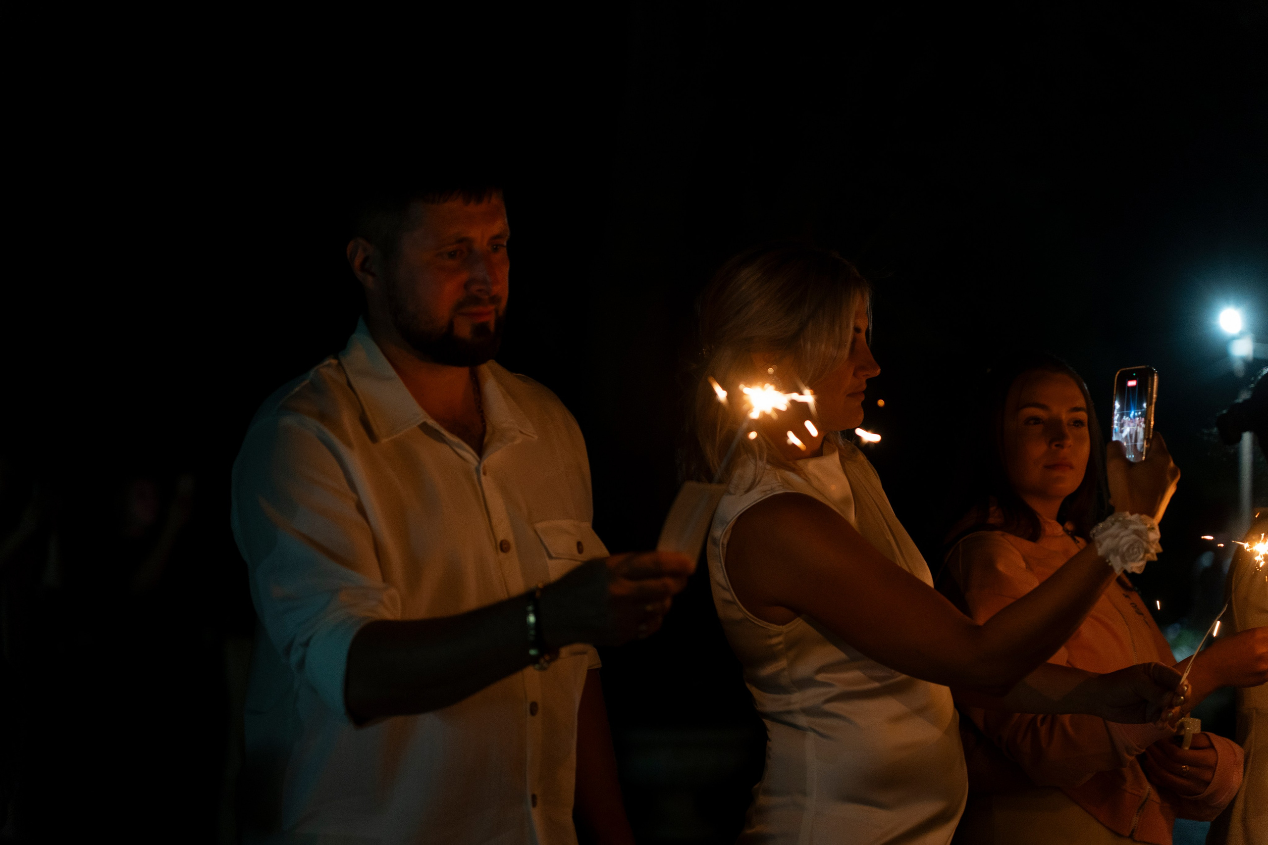 Моменты со свадьбы в Лазурите. Дарья Селихова / Фотограф