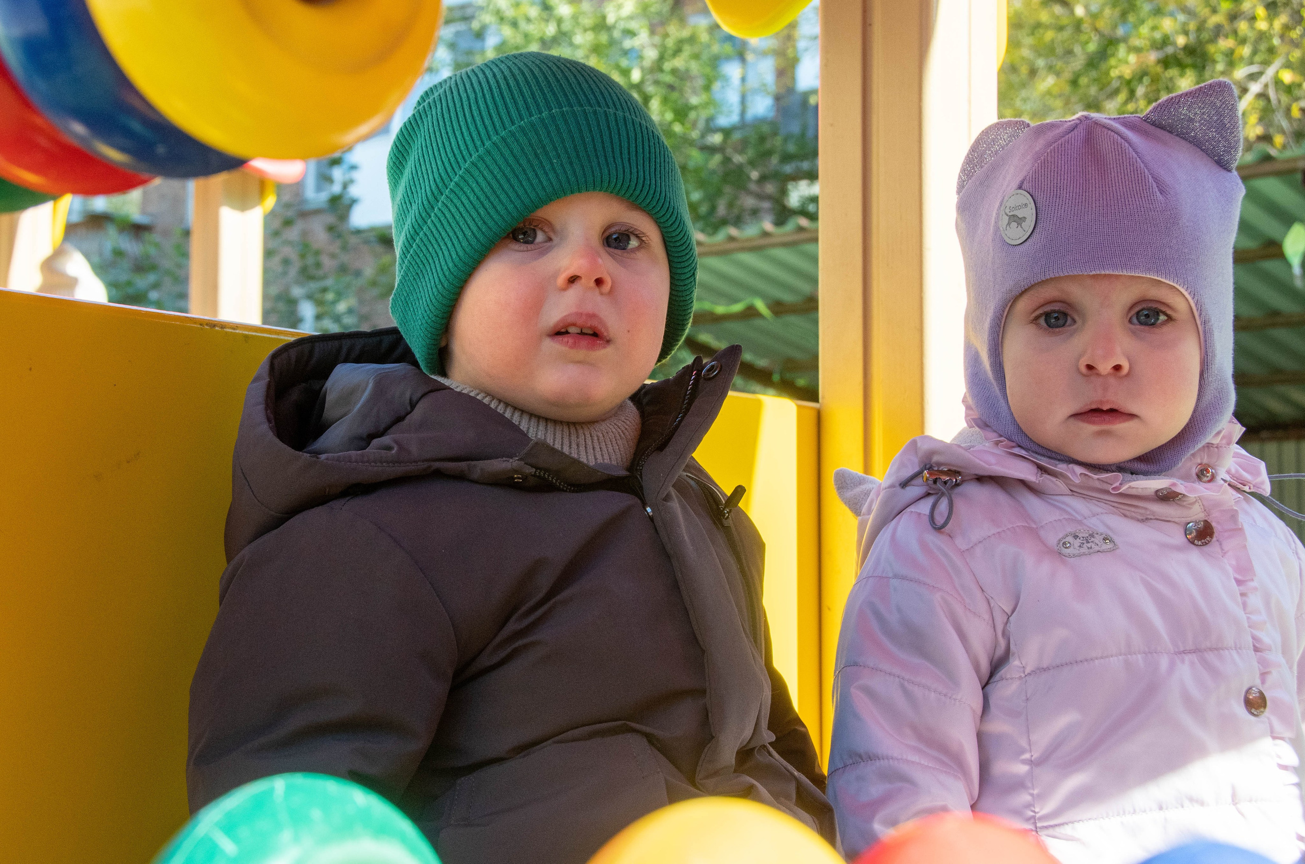 2023 г. День дошкольного работника и прогулка. Репортажный и детский фотограф в Новосибирске