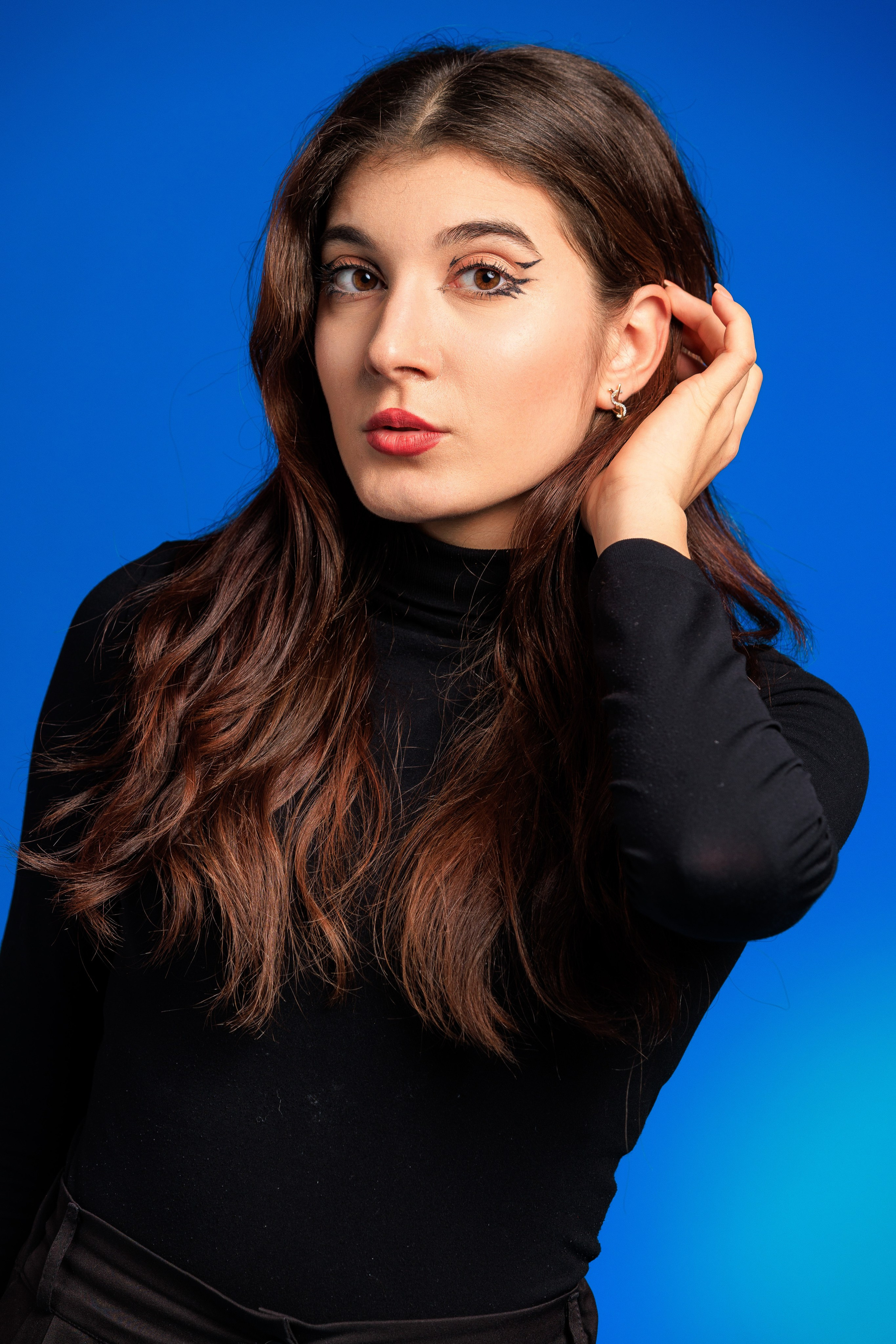 Смотреть фотки в фотостудии. Выпускные альбомы Геленджик, Новороссийск, Краснодар, Туапсе