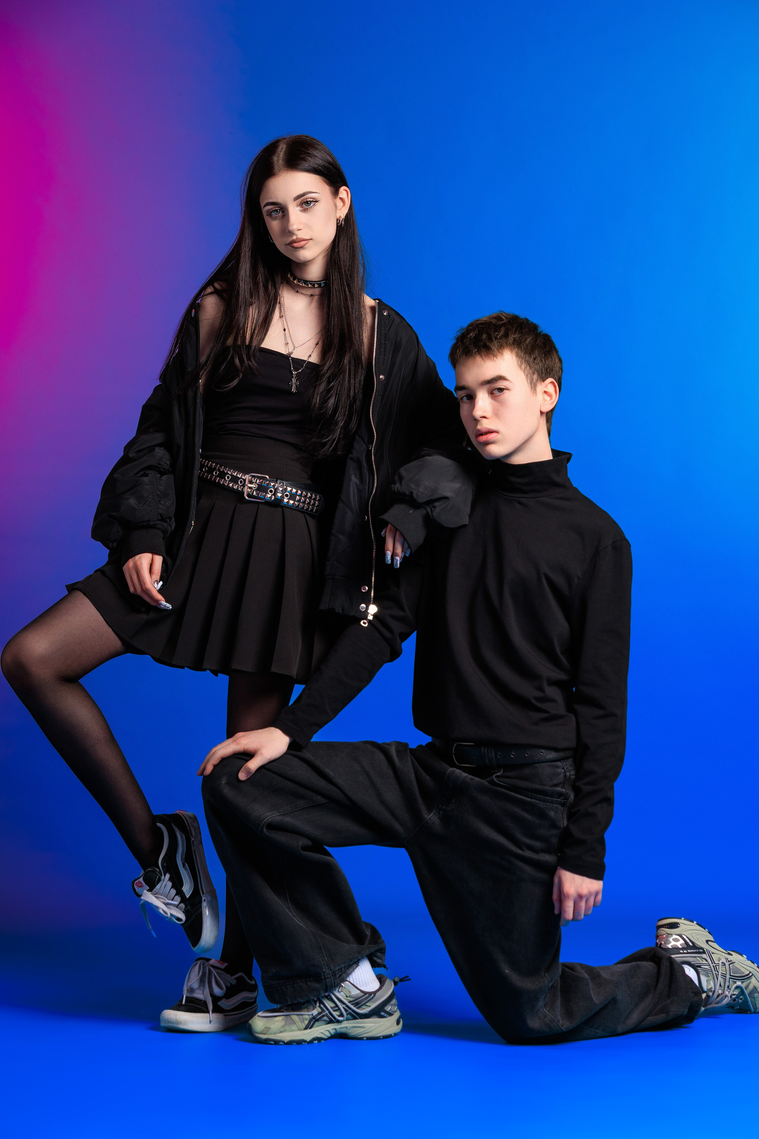 Смотреть фотки в фотостудии. Выпускные альбомы Геленджик, Новороссийск, Краснодар, Туапсе