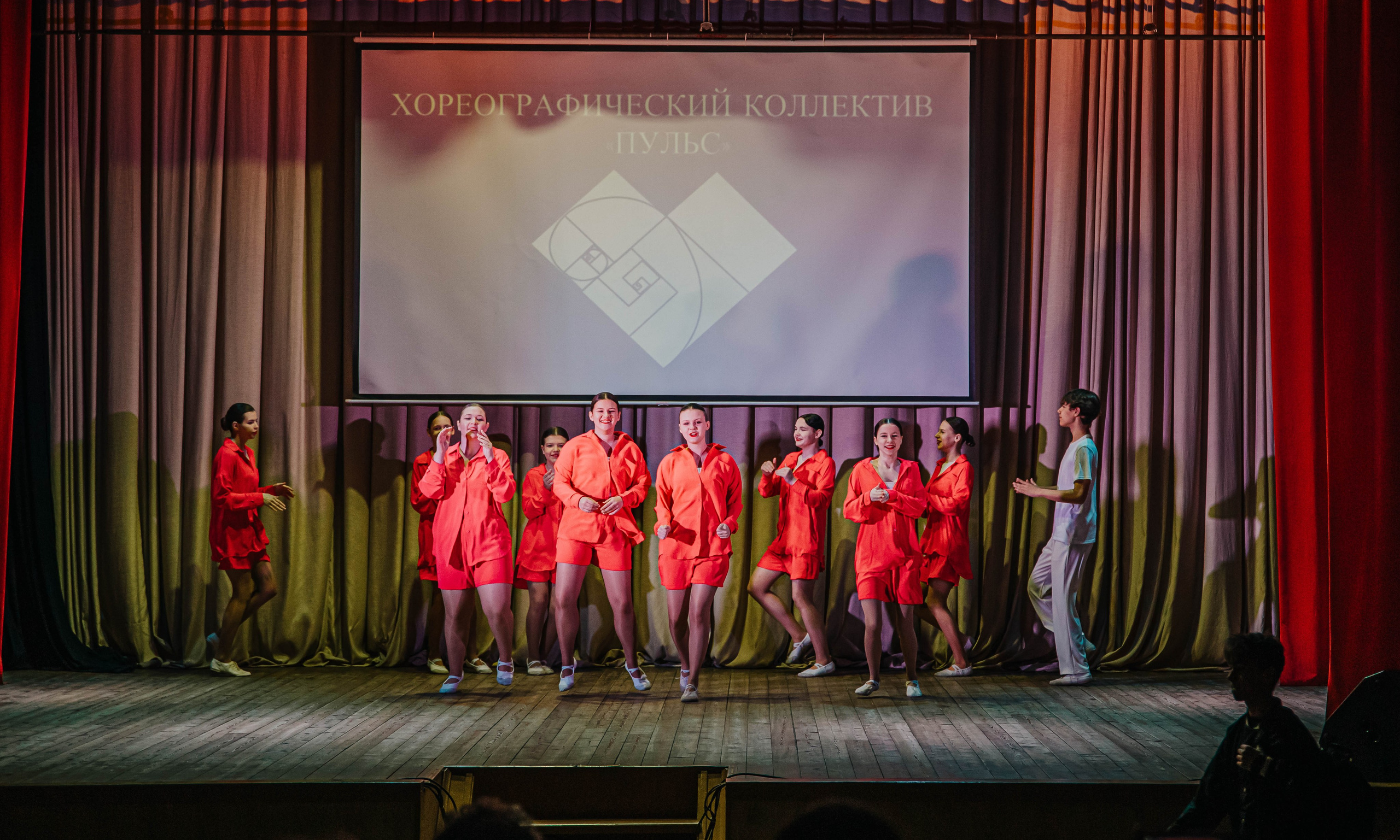 Отчетный концерт хореографического коллектива Пульс!. Фотограф Дарья Маташкова