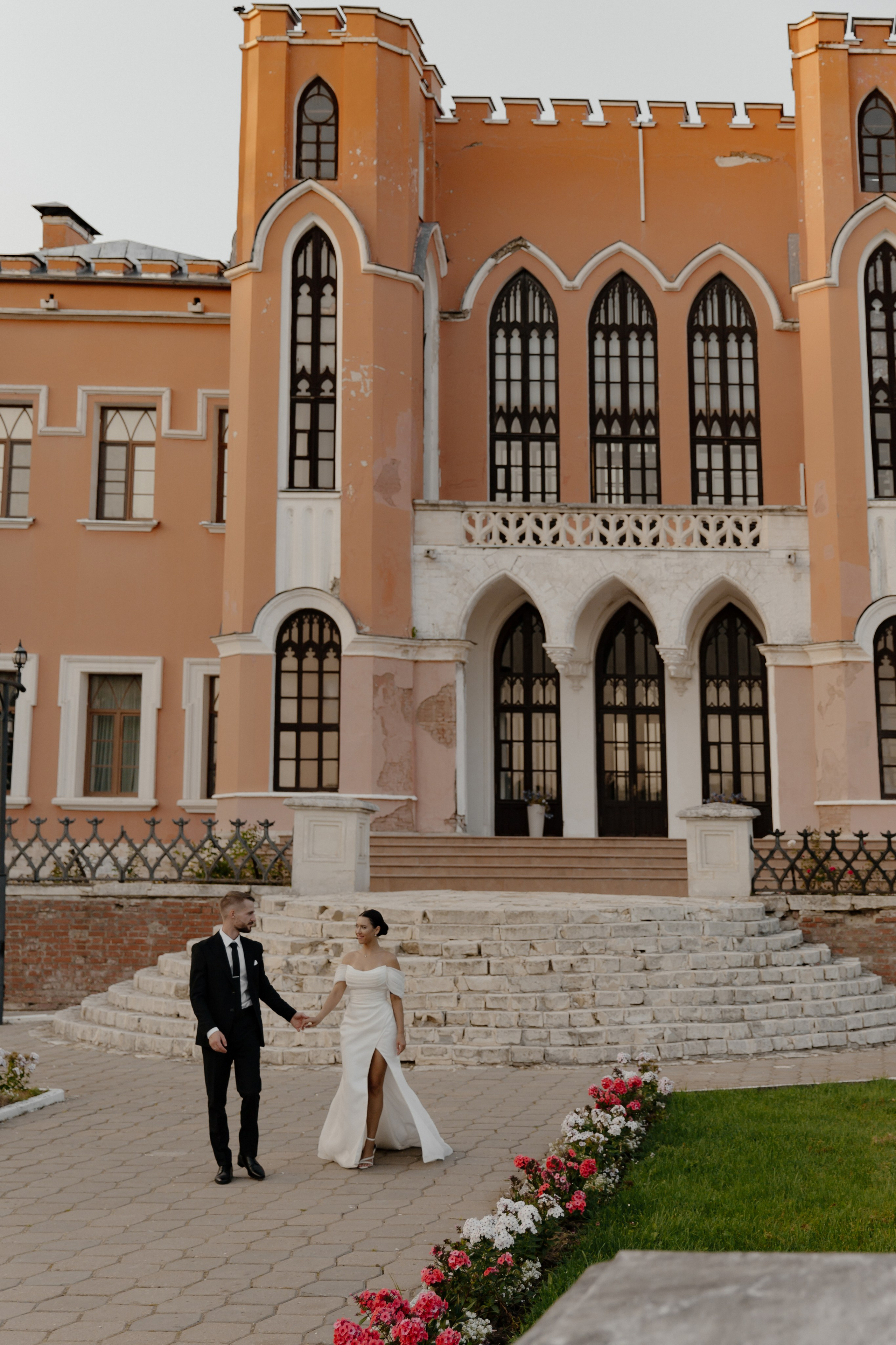 31.08.2024. RETOUCH-HOUSE