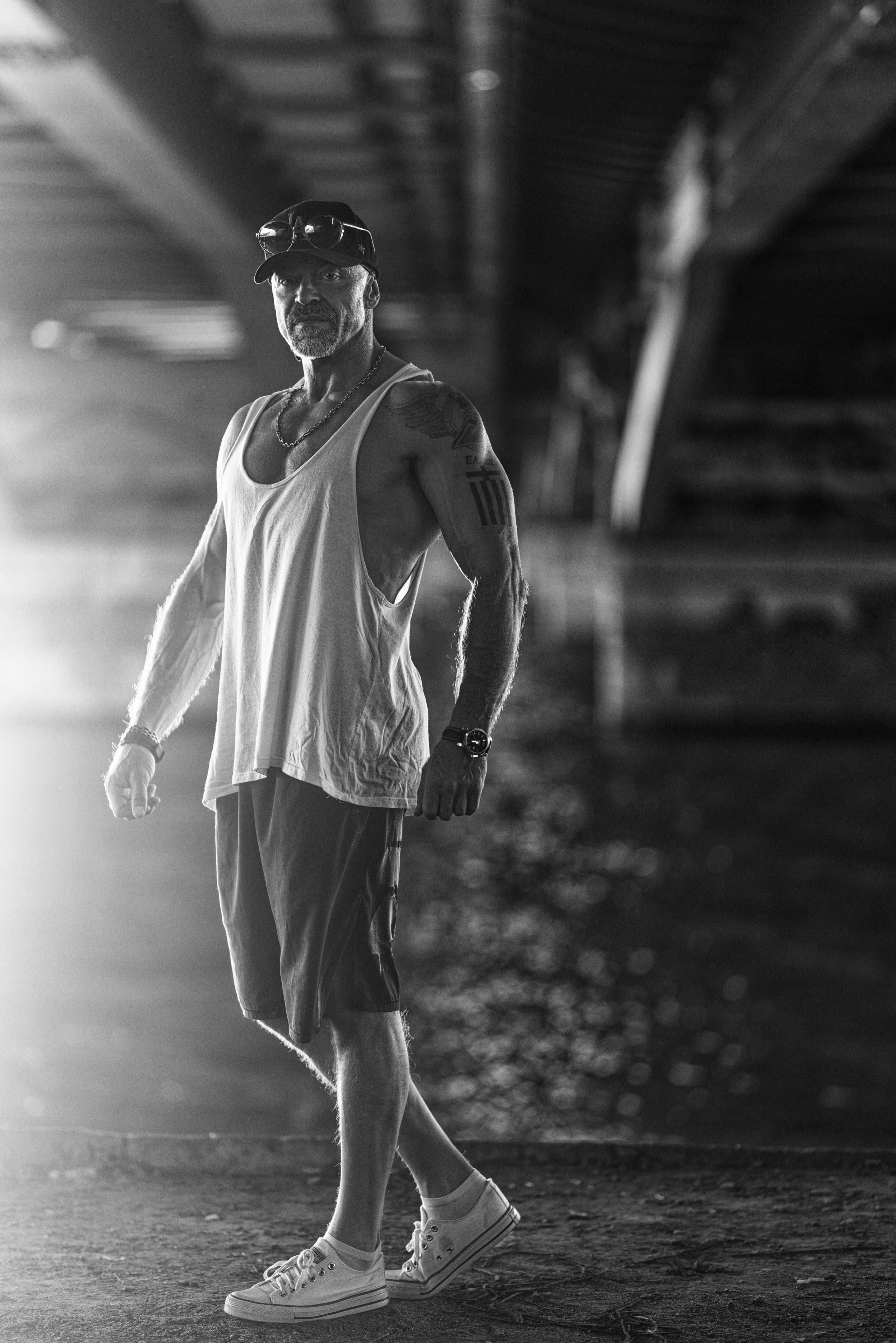 Фотосет на улице и спортплощадке с Александром для контента. Дмитрий Шульгин, портретный фотограф в Воронеже