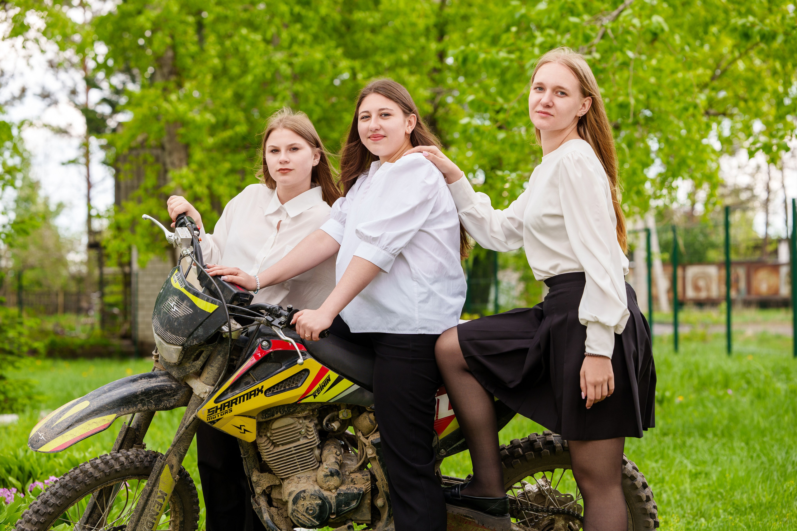 Выпуск 2025 Волочаевка-2. Школьный и семейный фотограф в Хабаровске Татьяна Ассаулова