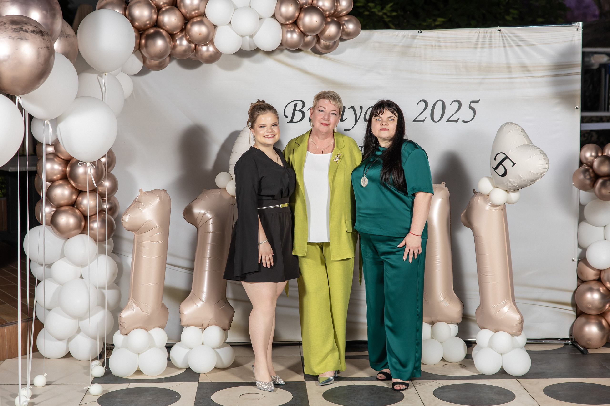 Выпускной 3 школа 25 год. Семейный и свадебный фотограф в Геленджике Михаил Шматов