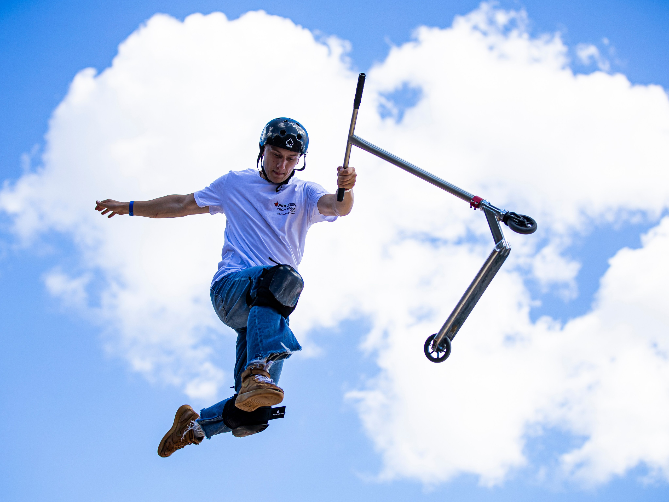 Репортаж. Спортивный фотограф Серёжа Демченко