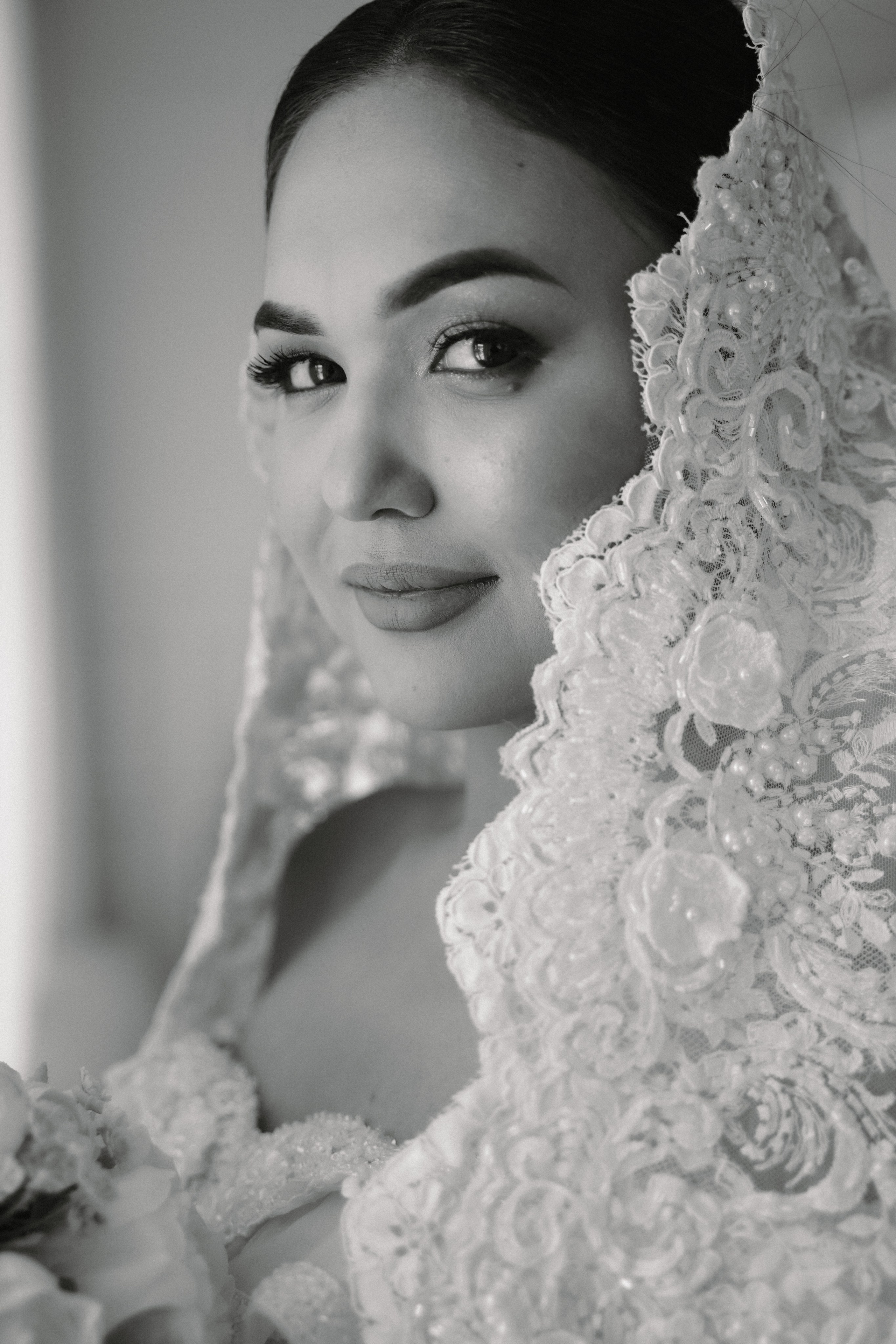 Жаслан и Арина. Фото и видео для вас в Астрахани!