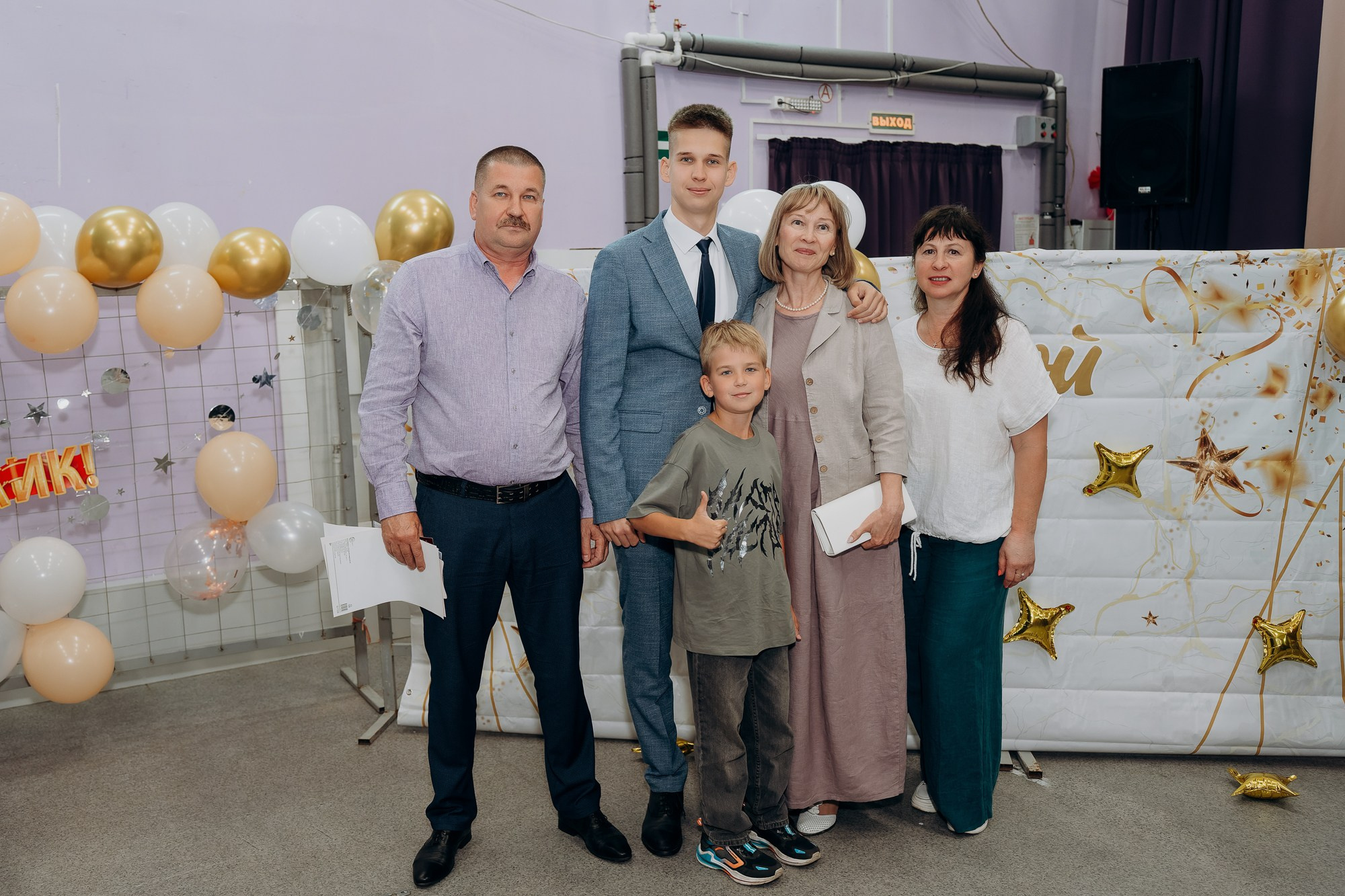 Фотосъемка школьного выпускного для 11 класса. Свадебный и репортажный фотограф в Ярославле Евгений Сальников