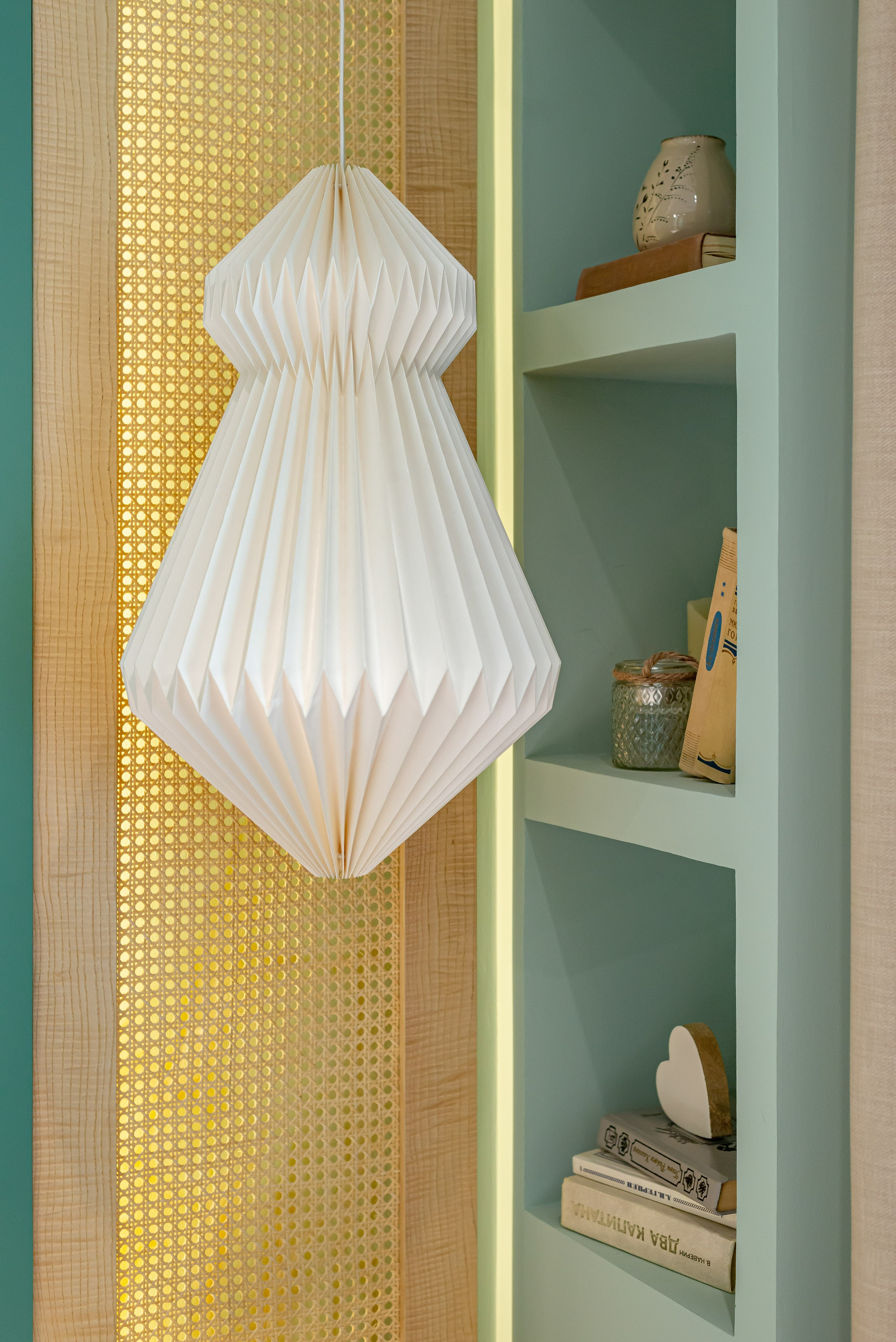 Спальня для телепроекта Большие Перемены на канале Россия 1. Интерьерная съёмка и виртуальные туры — Интерьерный фотограф Кузнецов Сергей (photopixiq)