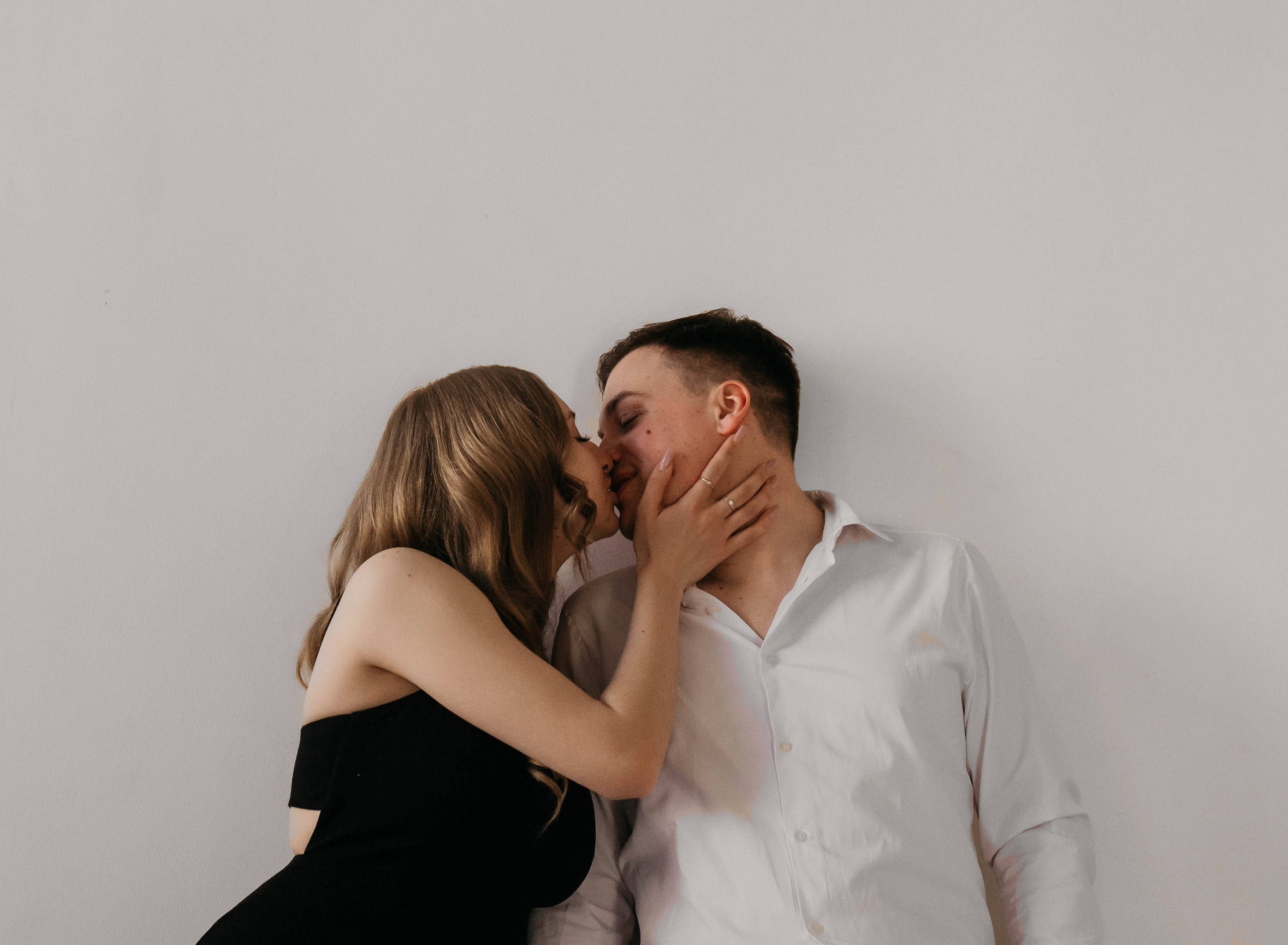 Фотосессия в студии пара. Свадебные и индивидуальные съемки в Санкт-Петербурге фотограф Анна Жирохова