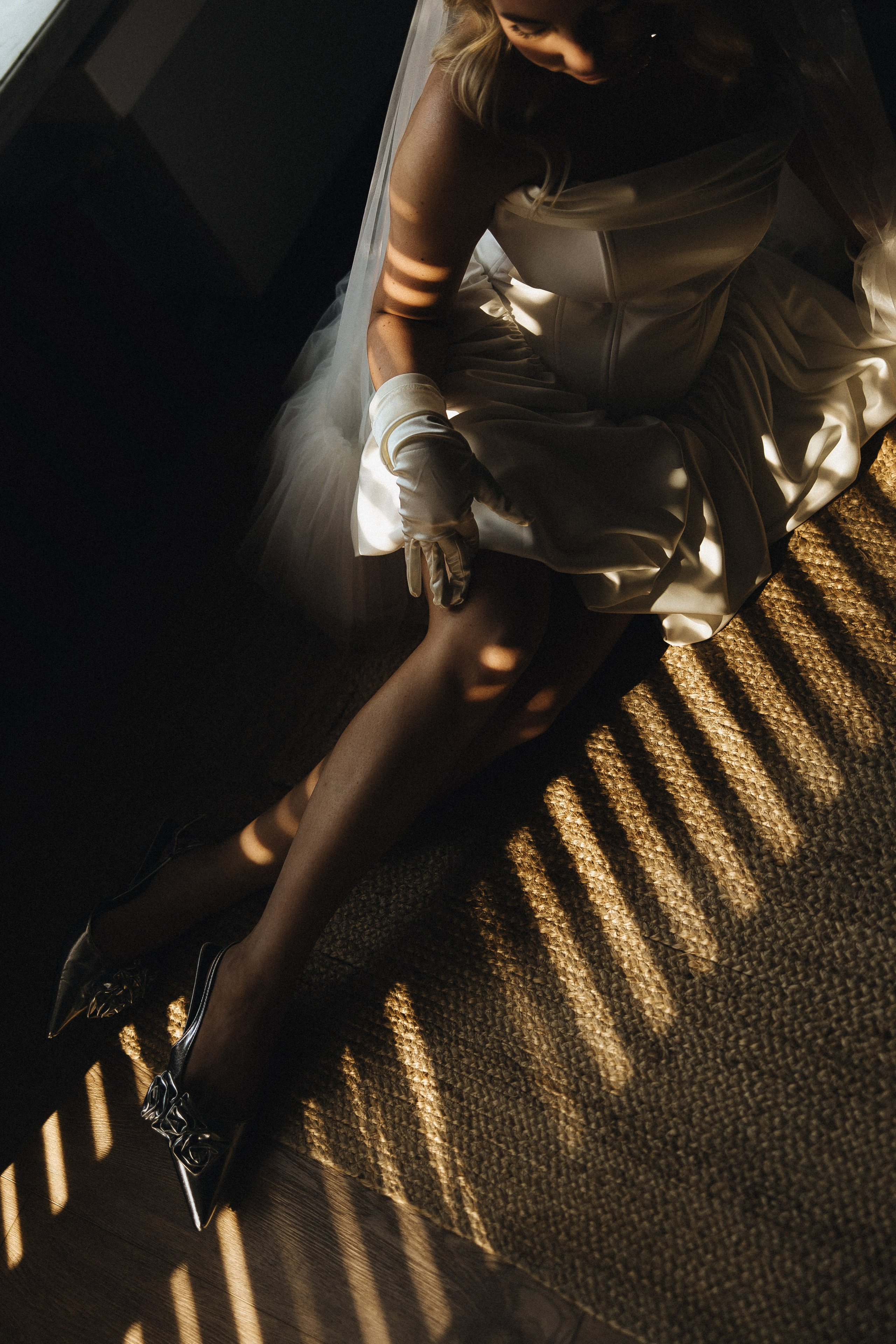 Когда я впервые увидел тебя, этот смех, ты мне напомнила по-моему сразу всех. Свадебный фотограф в Санкт-Петербурге Баженова Алина