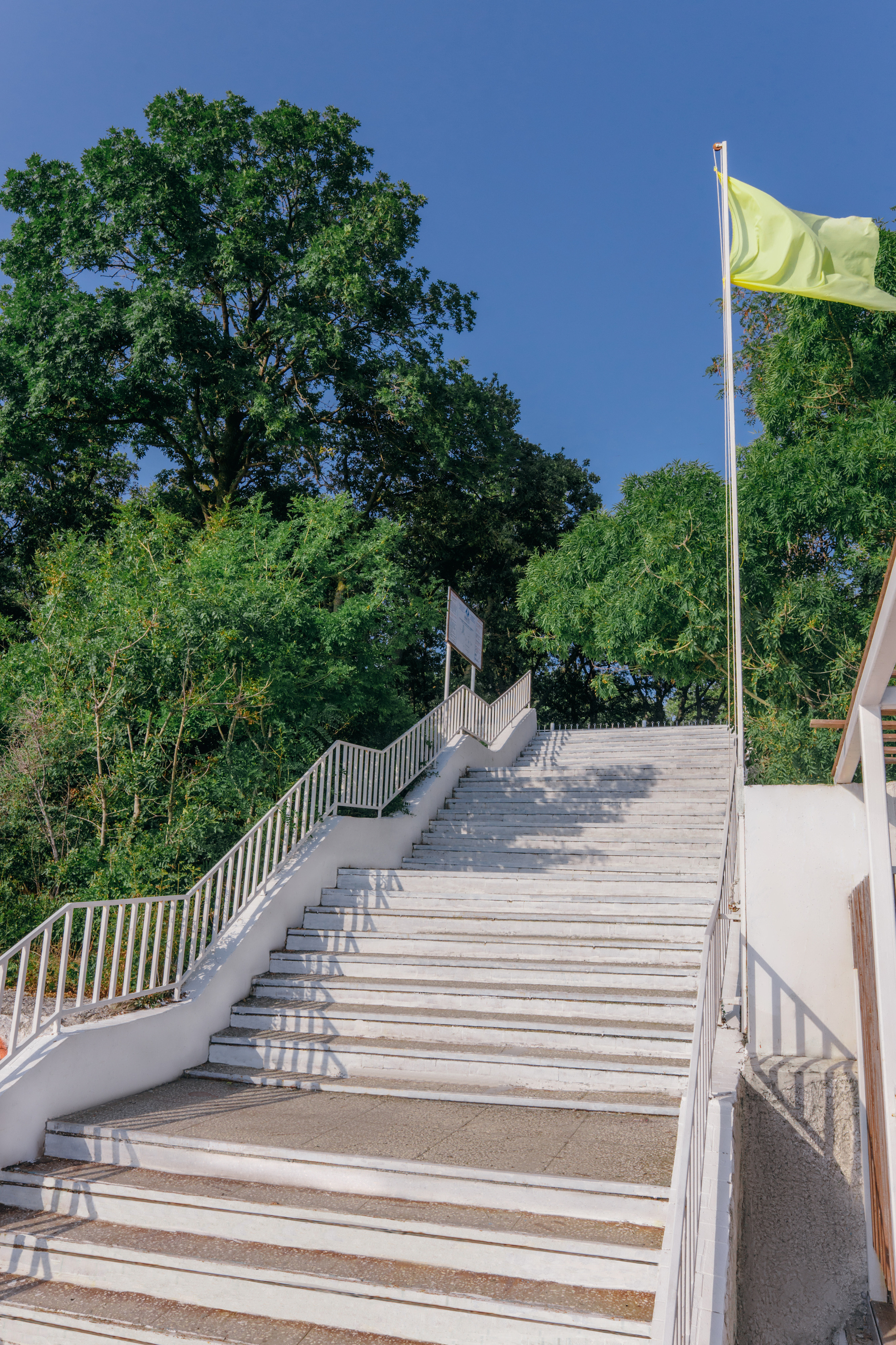 Спуск к пляжу