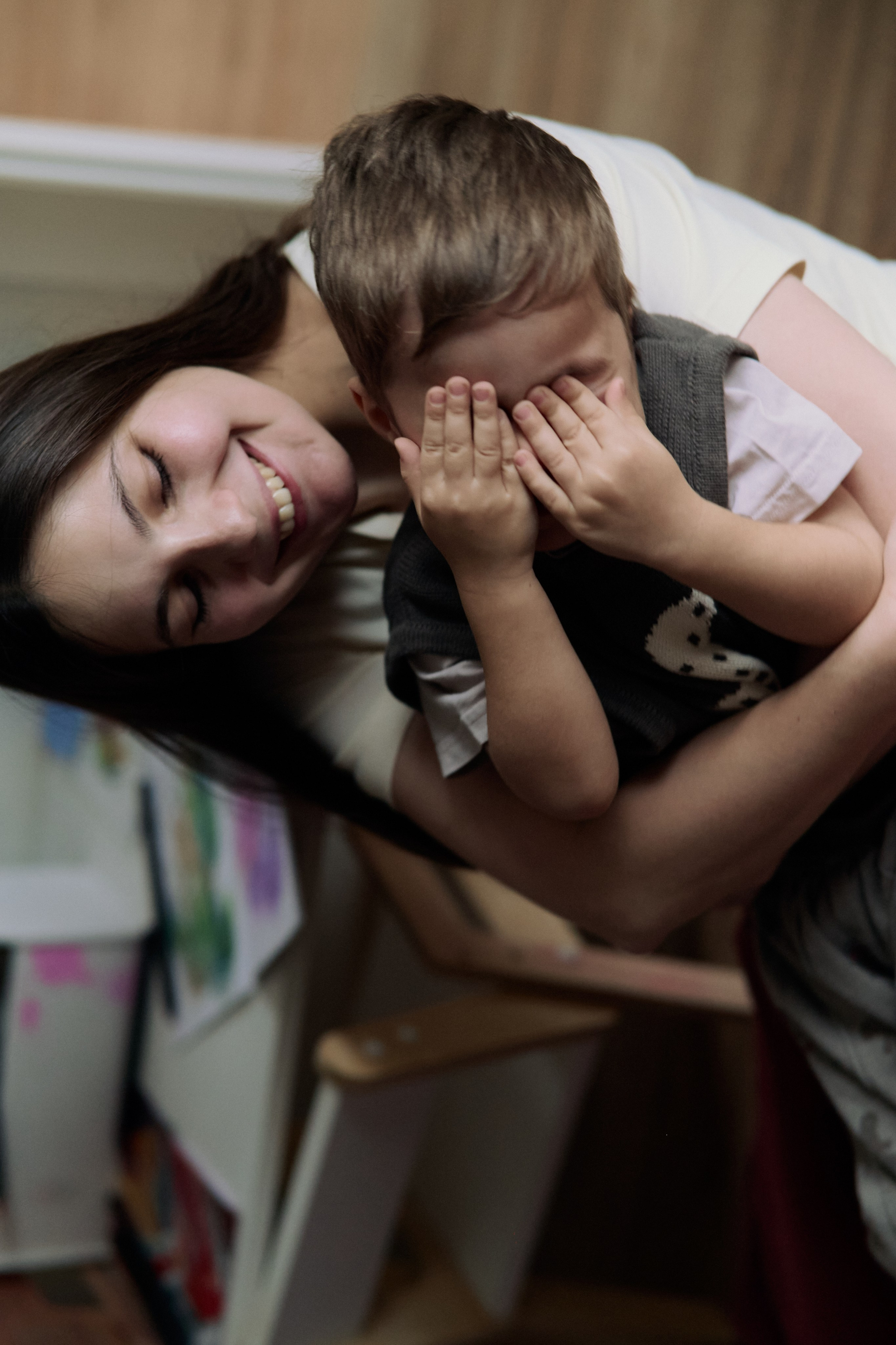 Эмир, Диана, Леон и Амин дома. Семейный и свадебный lifestyle-фотограф в Москве Мария Петрова