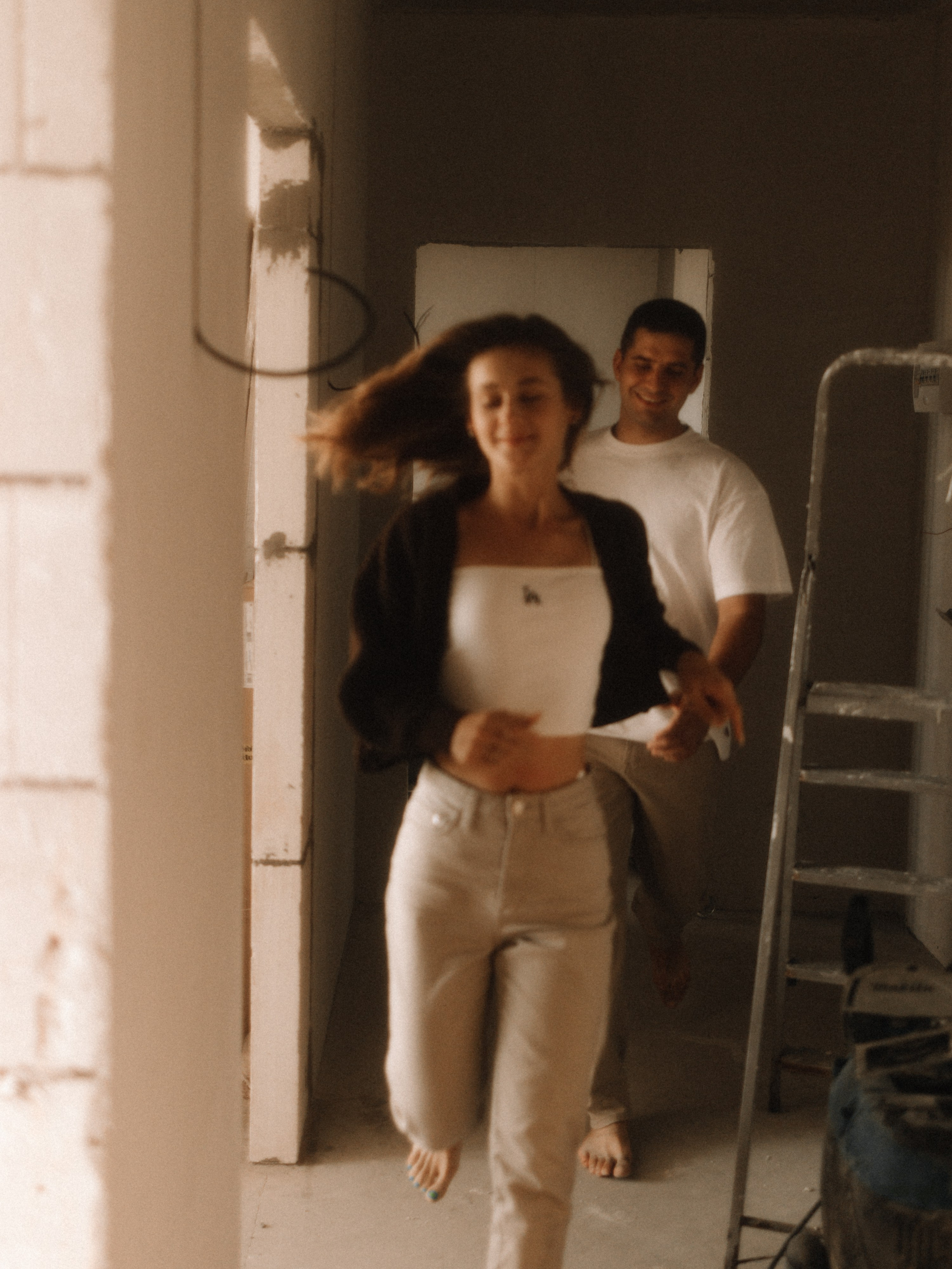 Лёша и Линда. Ремонт. Семейный фотограф в Краснодаре Храмова Анна