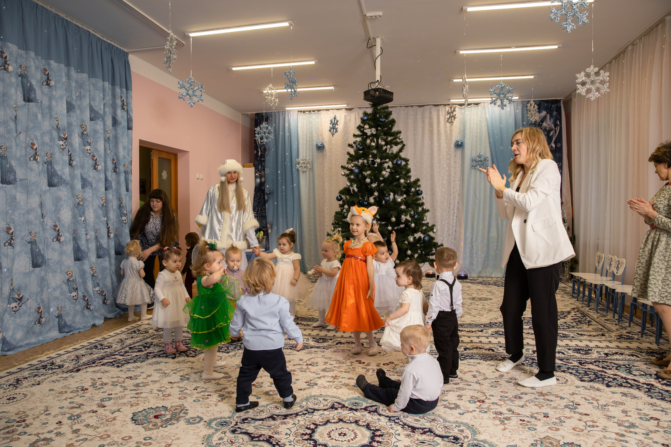 Новогодний утренник Успех. Фотограф в Железнодорожном и Балашихе