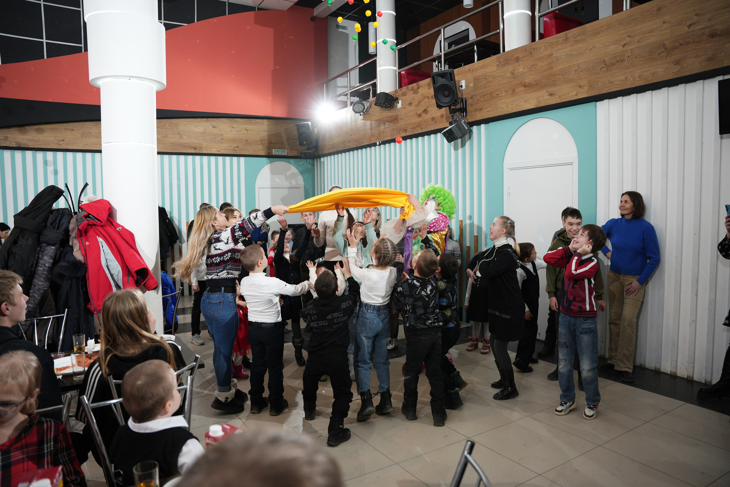 «Ты в этом мире не один " социально благотворительное мероприятие. Ольга Плаксина фотограф в Саратове