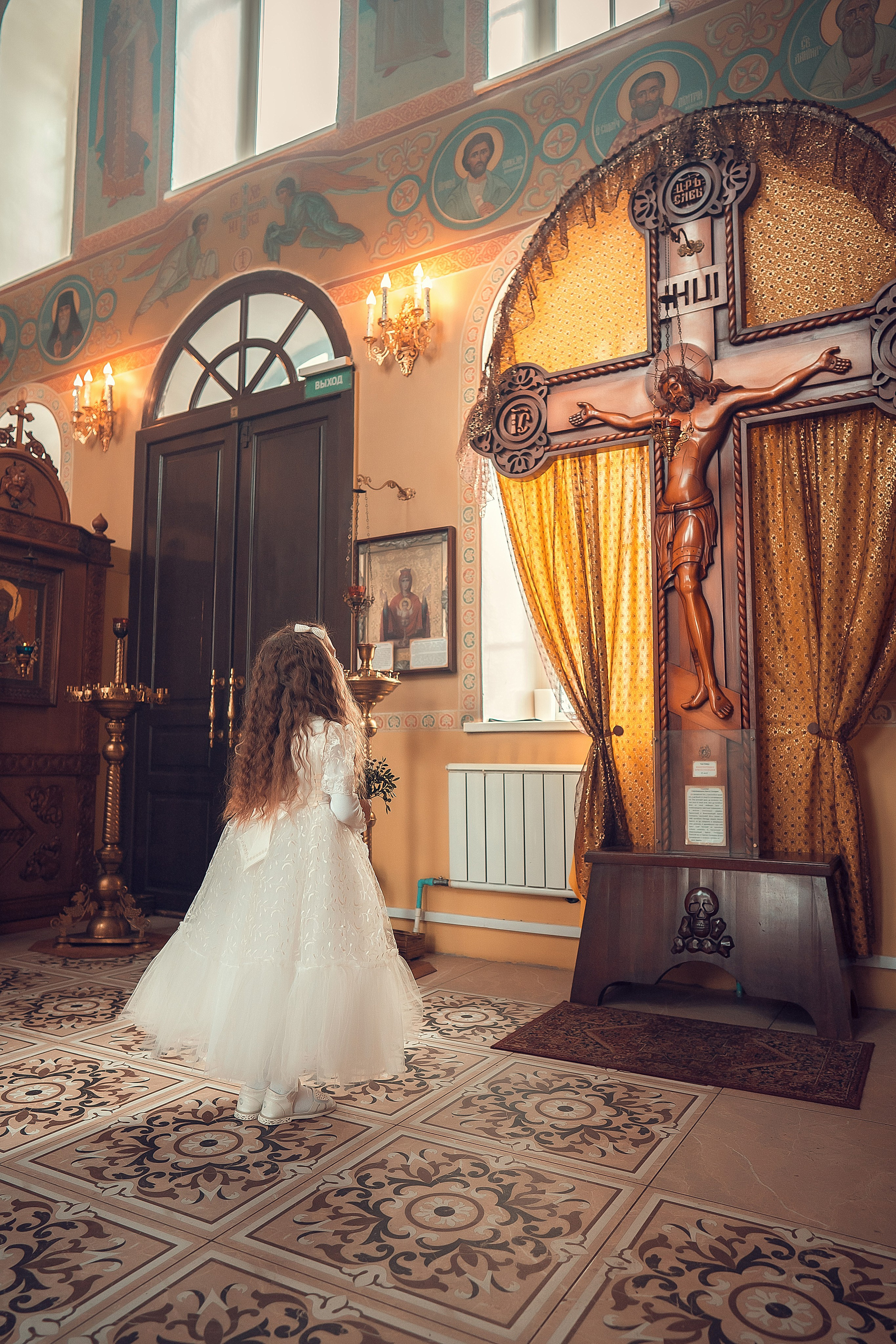 Таинство Венчания Красноярск. Фотограф на Крещение и Венчание в Красноярске Рамазанова Юлия