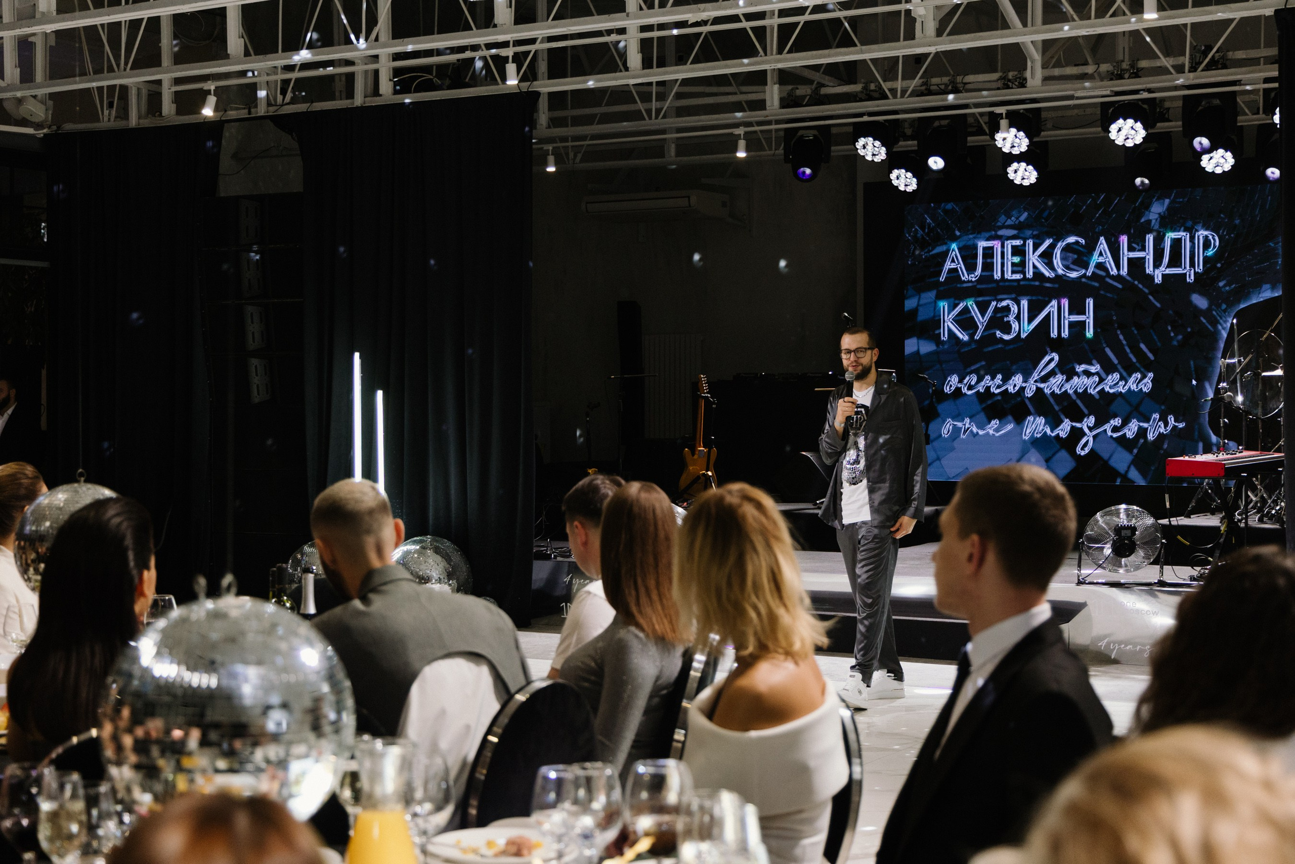 День рождения М1. Портретный и репортажный фотограф в Москве Олеся Лисарк