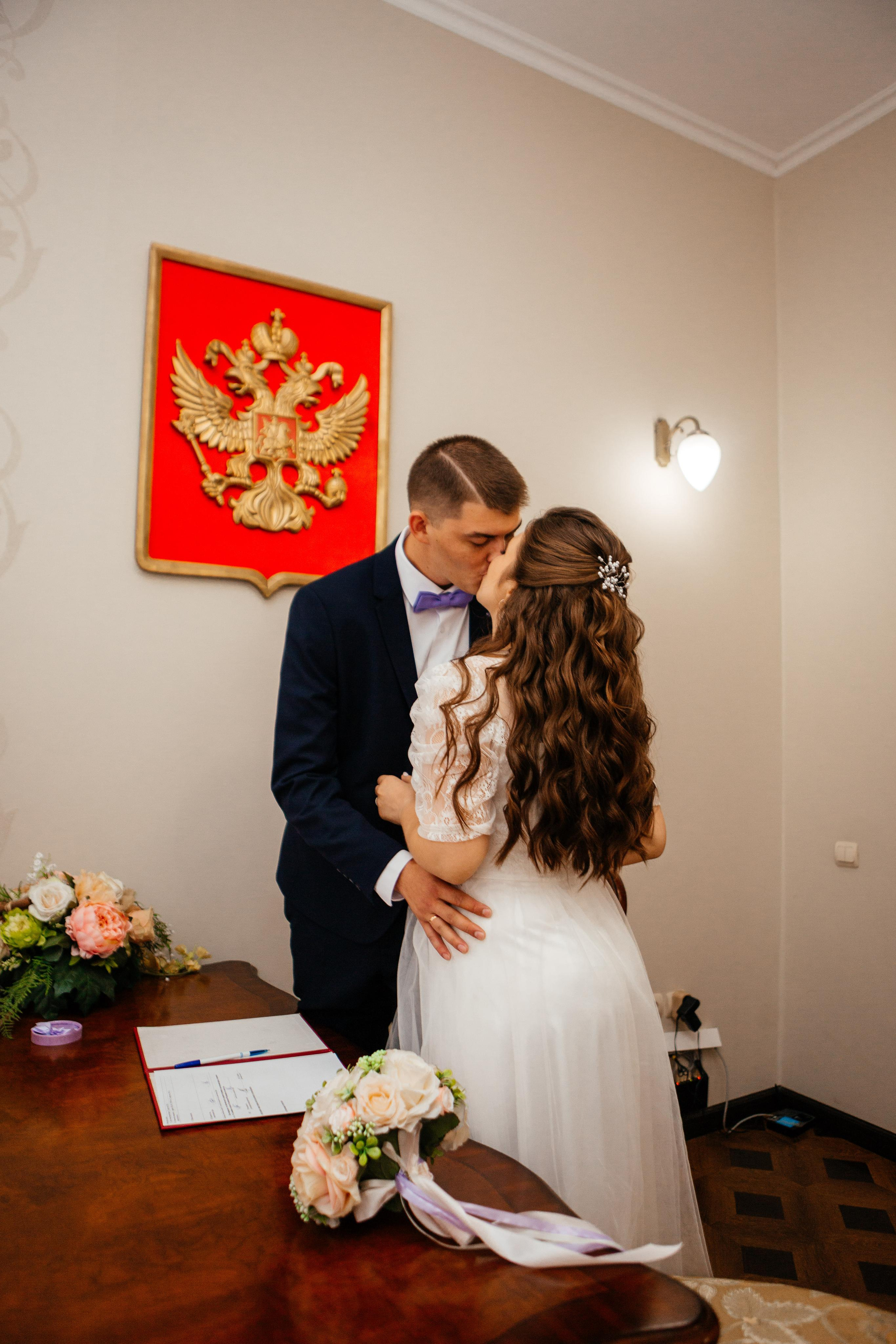 Вероника и Валерий. Анонс свадебной прогулки. Ваш фотограф Любовь Чистякова