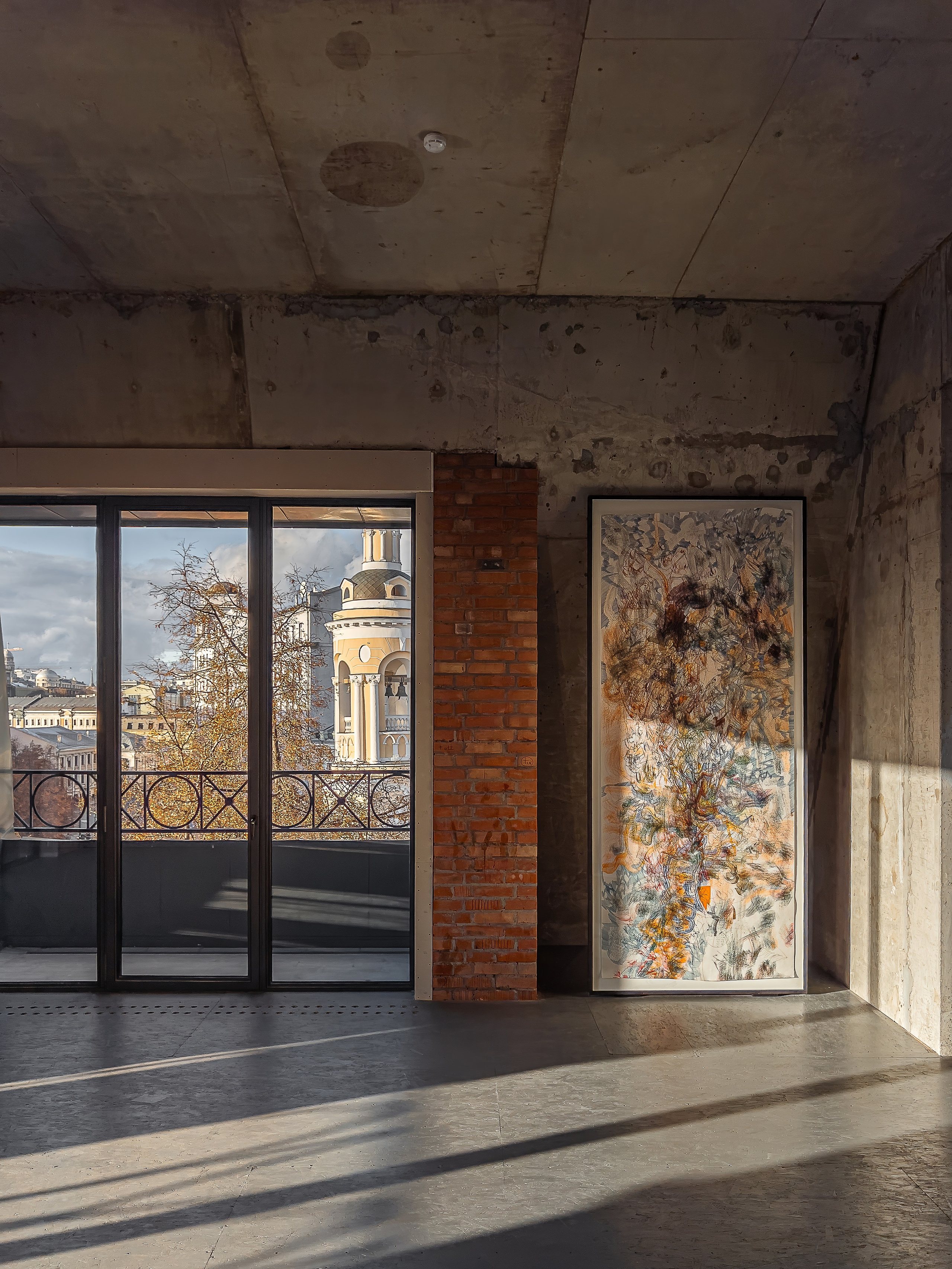 Галерея Vladey, дом с Атлантами. Иван Благушин. Интерьерный и архитектурный фотограф в Москве и Санкт-Петербурге