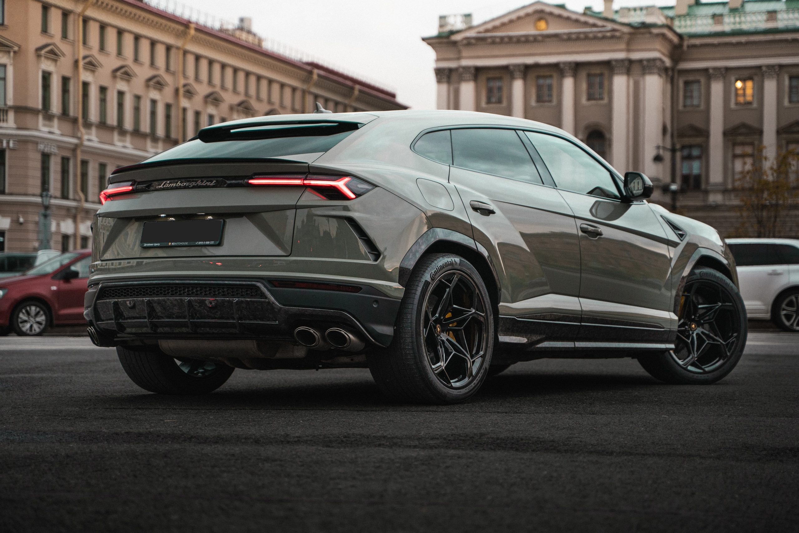 Lamborghini Urus. Автомобильный фотограф и видеограф в Санкт-Петербурге I 2golukov prod